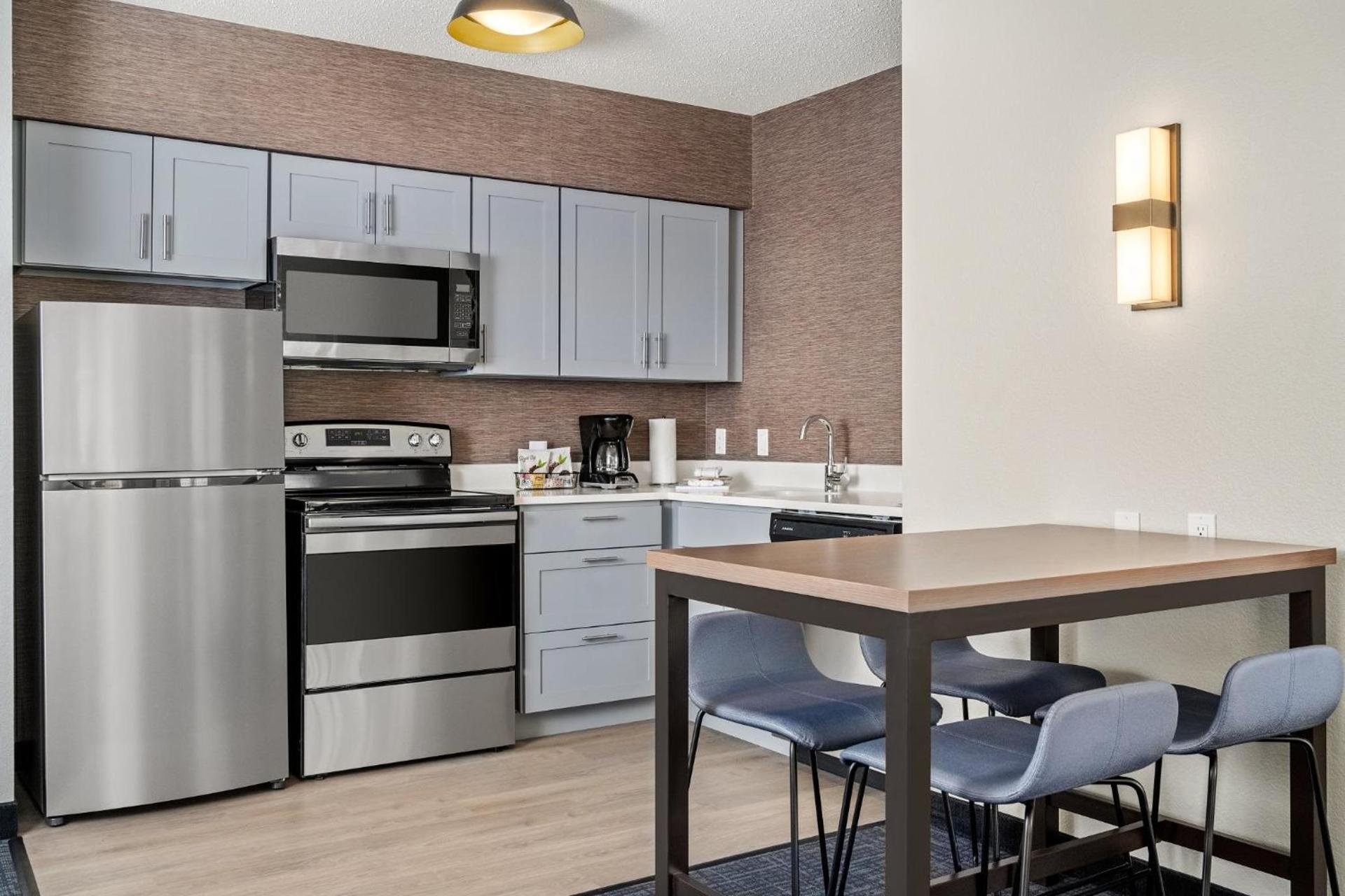 Residence Inn by Marriott Chicago Naperville/Warrenville photo 34