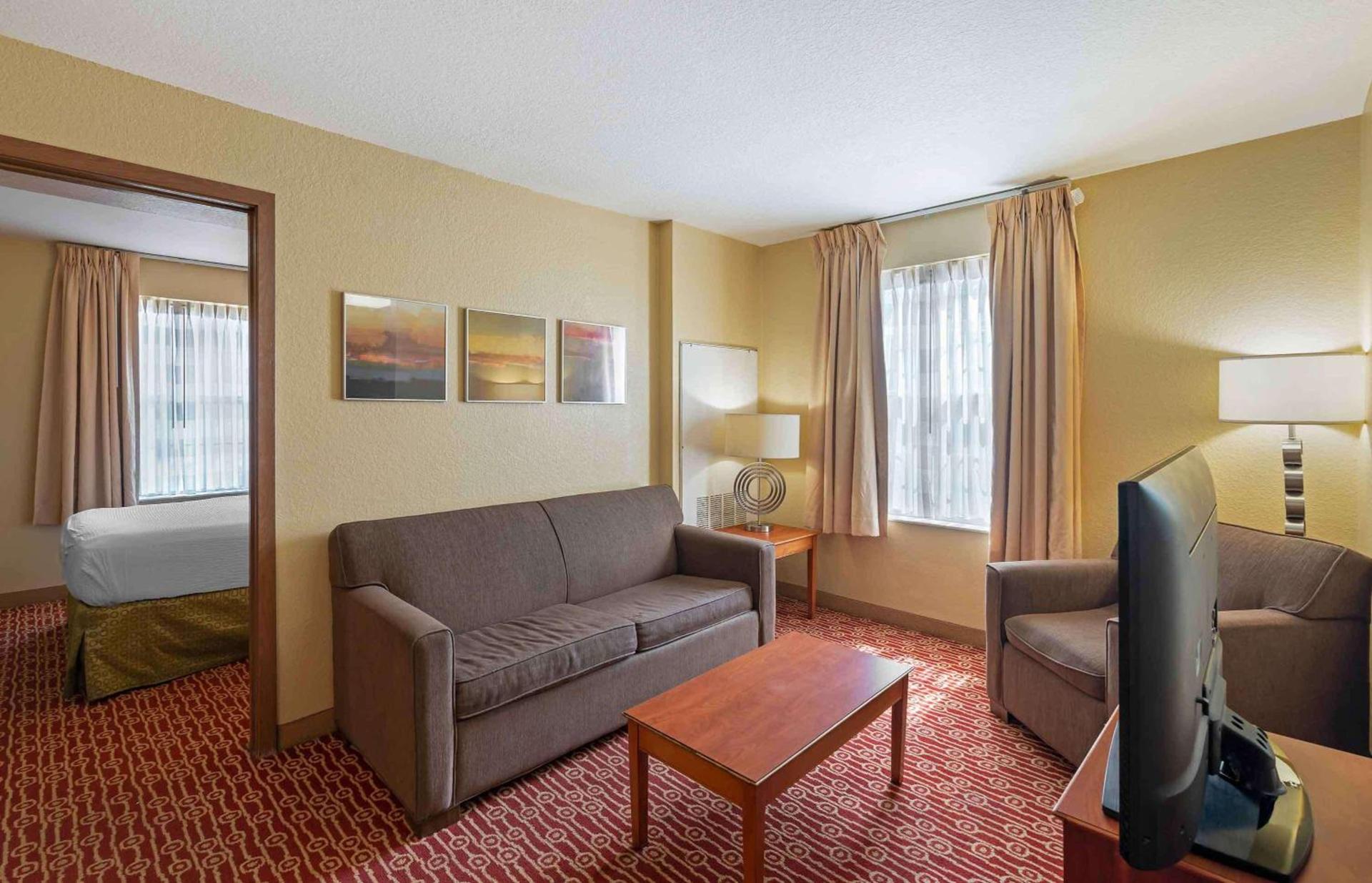 Extended Stay America Suites - Norfolk - Virginia Beach photo 23
