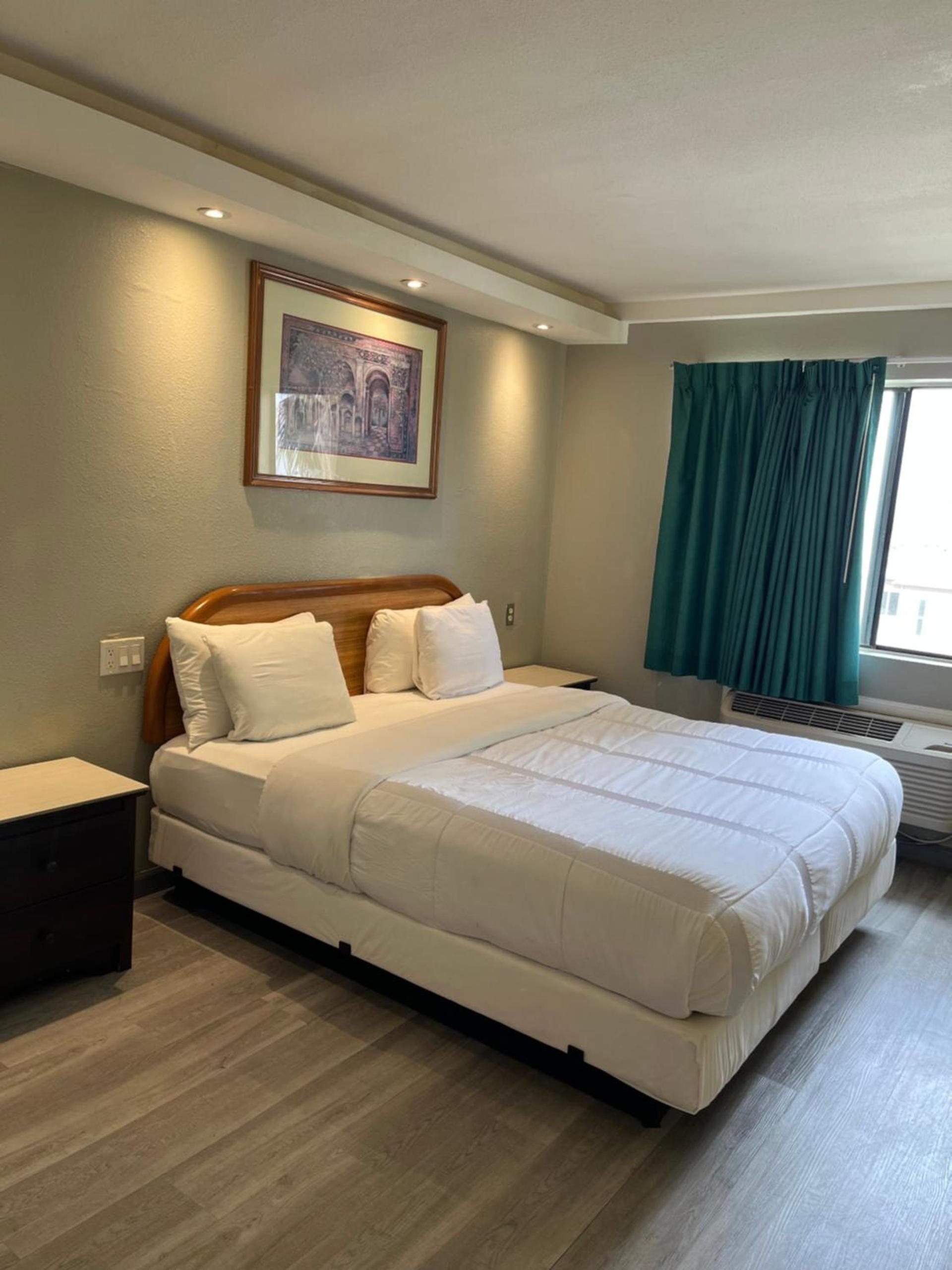 777 Motor Inn photo 2