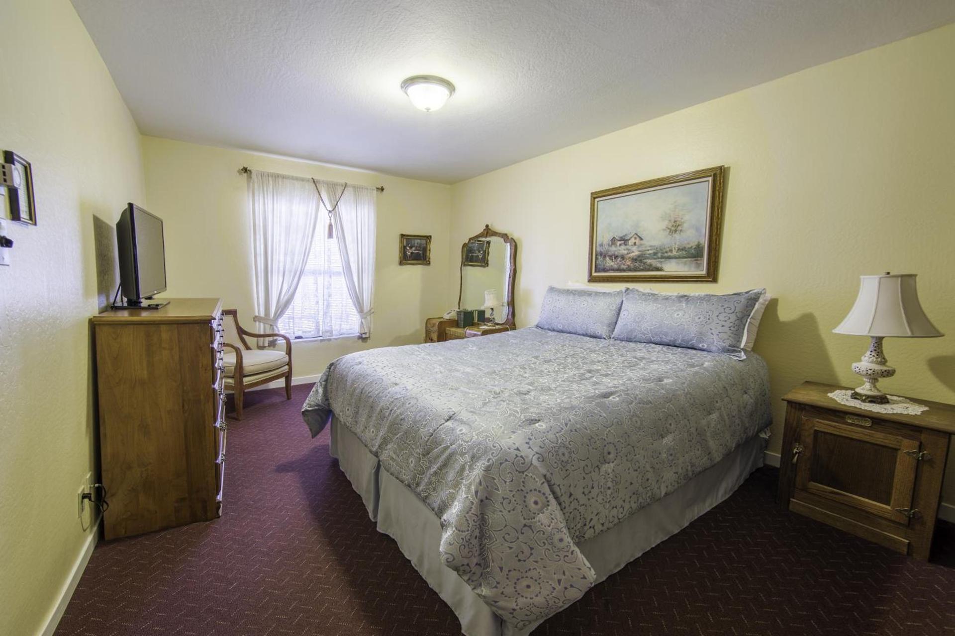 Historic Cary House Hotel photo 30