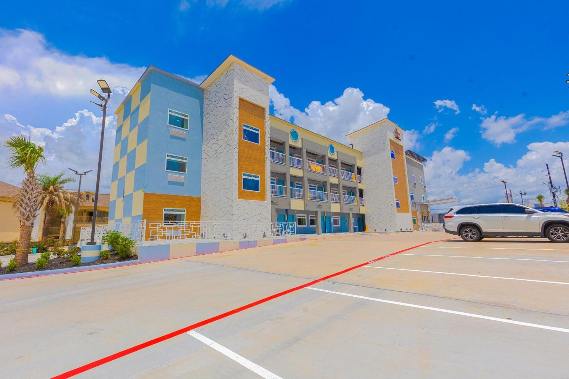 La Vyoma Villas, Westpark Hwy 6 photo 8