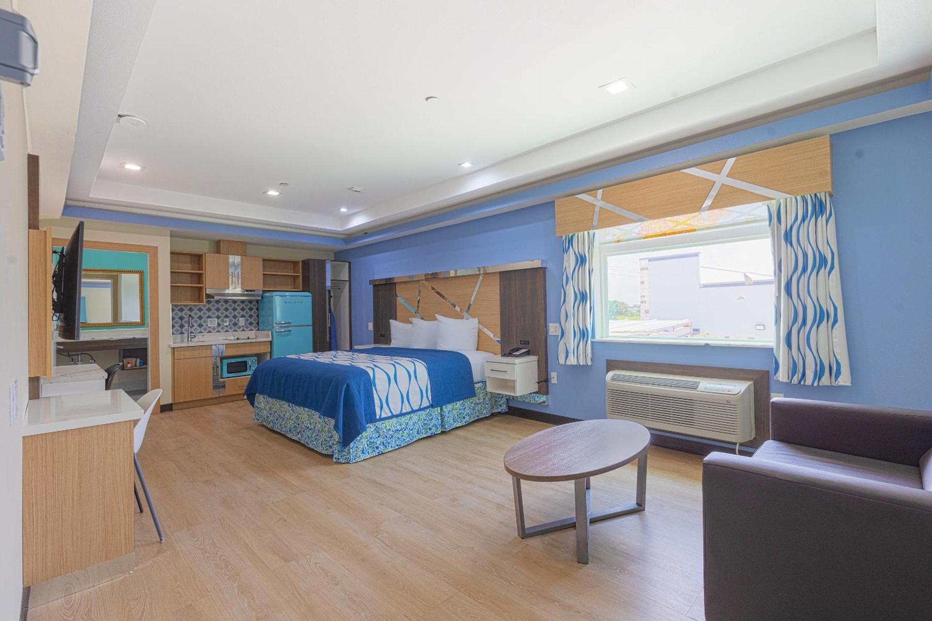 La Vyoma Villas, Westpark Hwy 6 photo 14