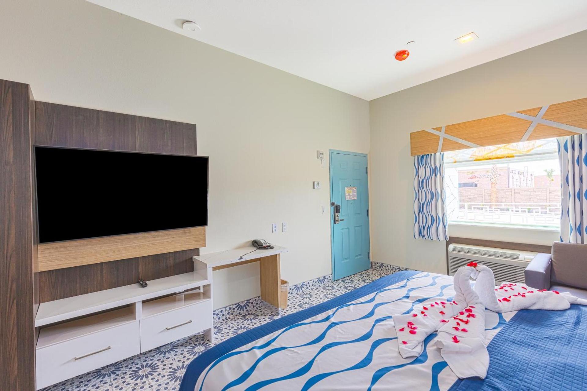La Vyoma Villas, Westpark Hwy 6 photo 19