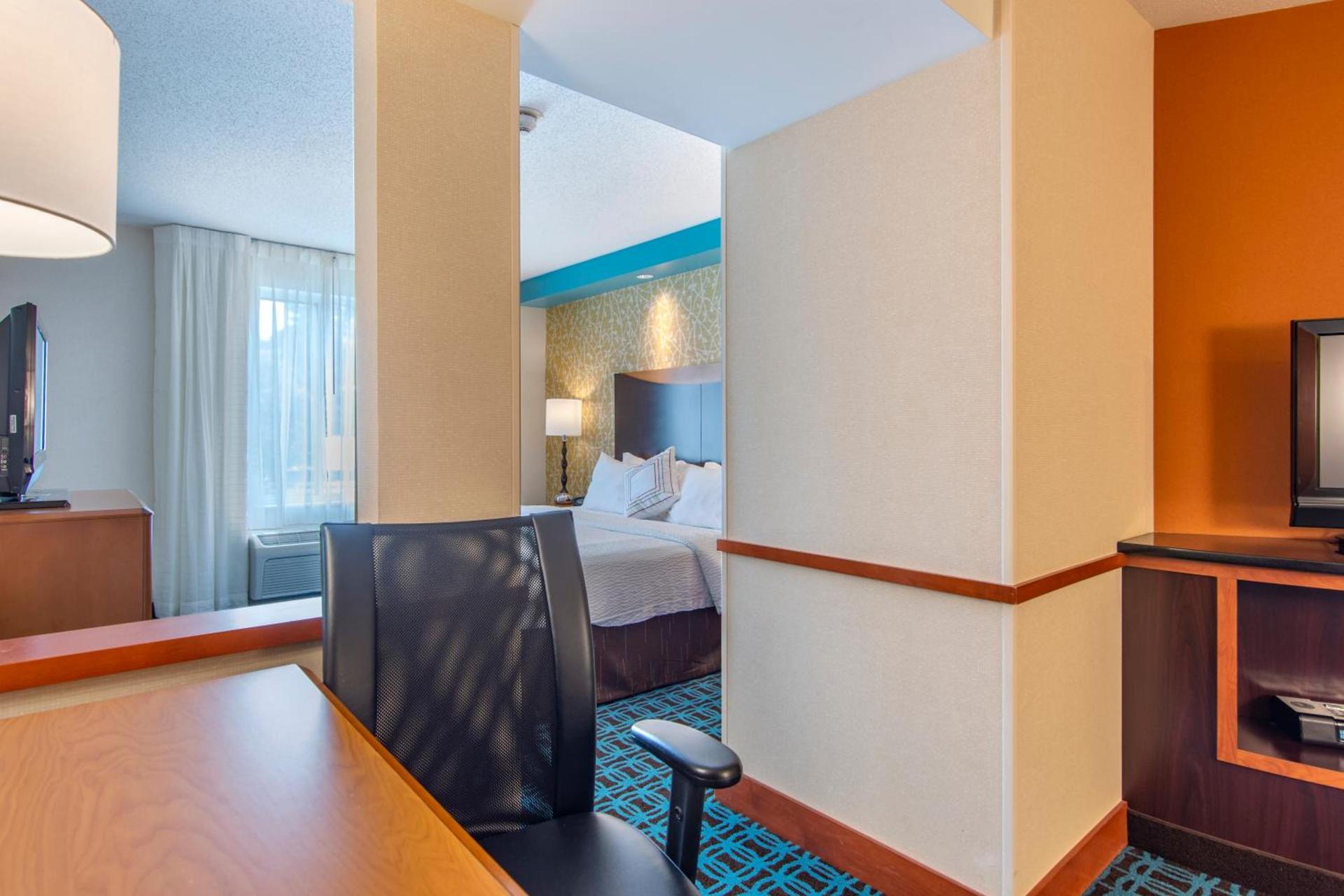 Fairfield Inn & Suites Hooksett photo 8