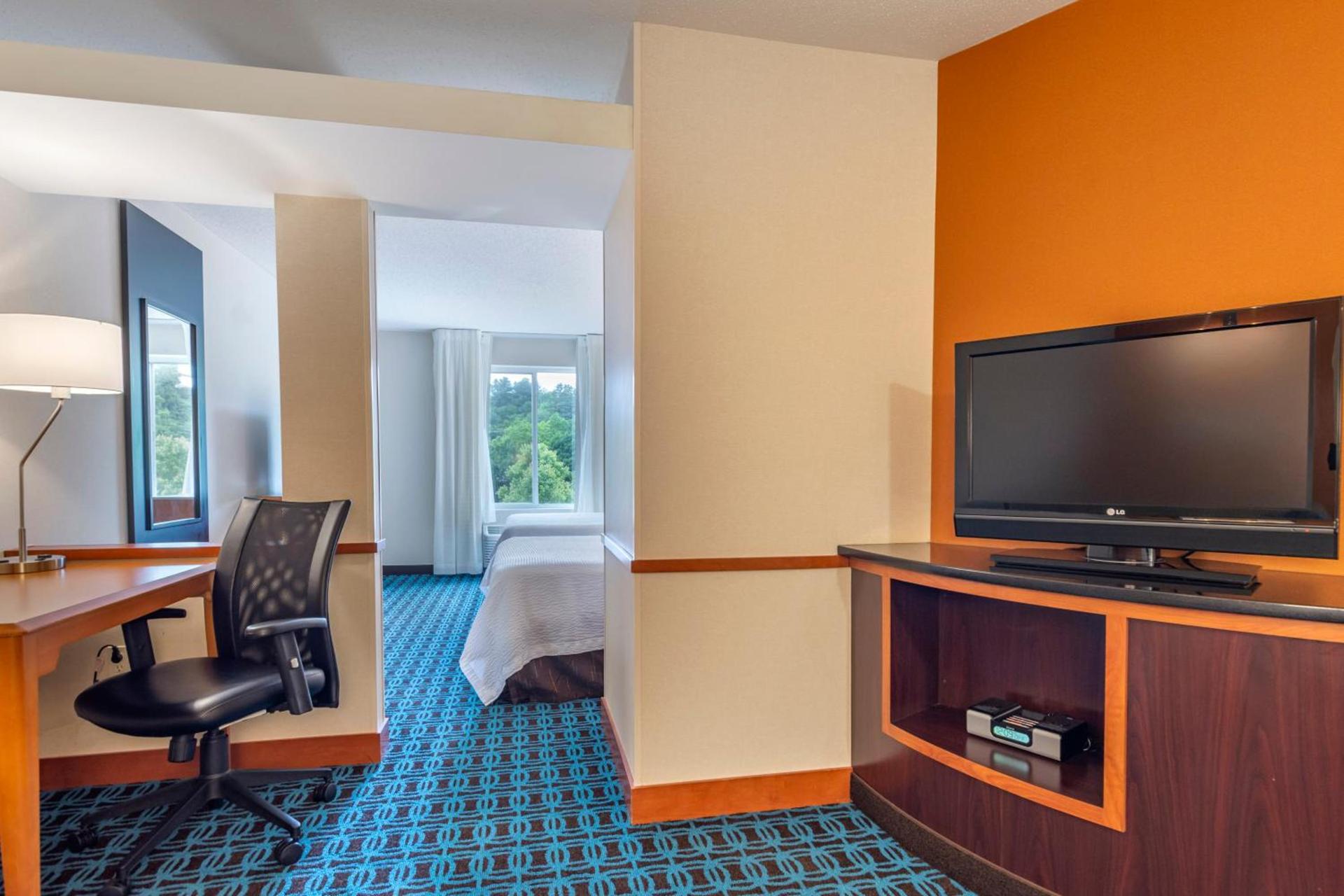 Fairfield Inn & Suites Hooksett photo 4