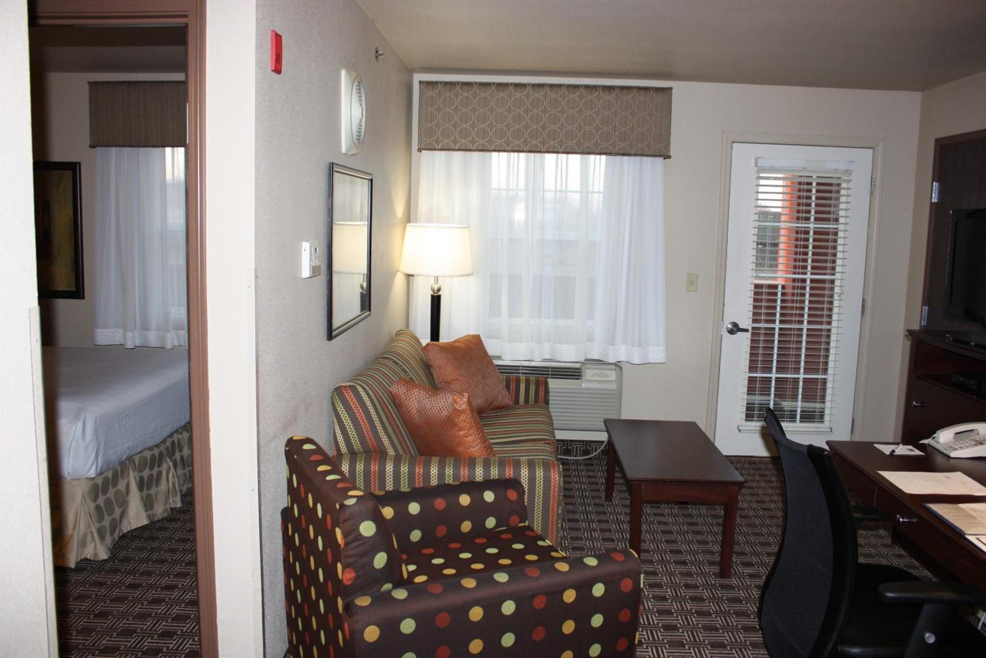 MainStay Suites St Robert - Fort Leonard Wood photo 39