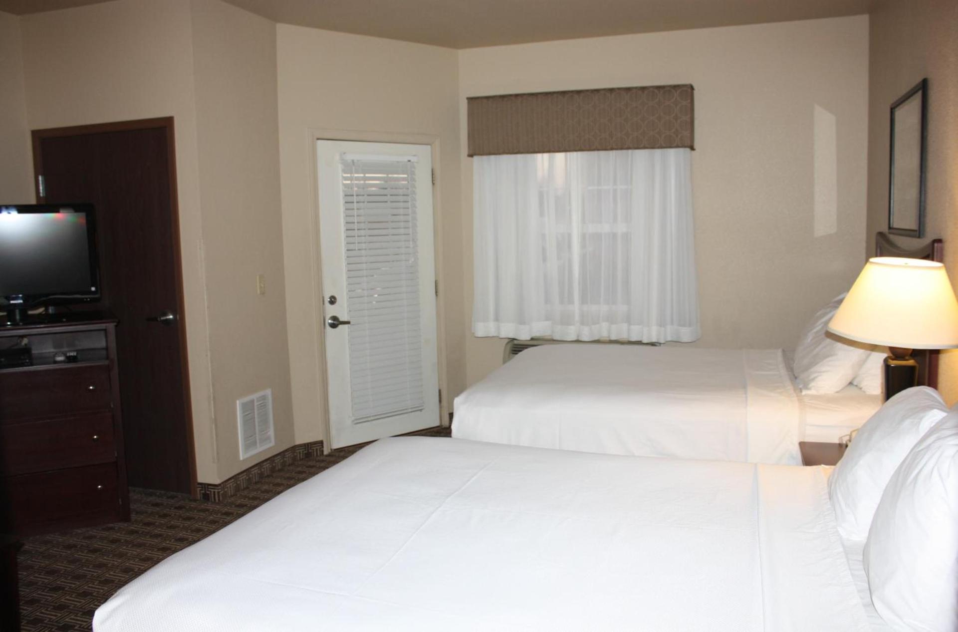 MainStay Suites St Robert - Fort Leonard Wood photo 37