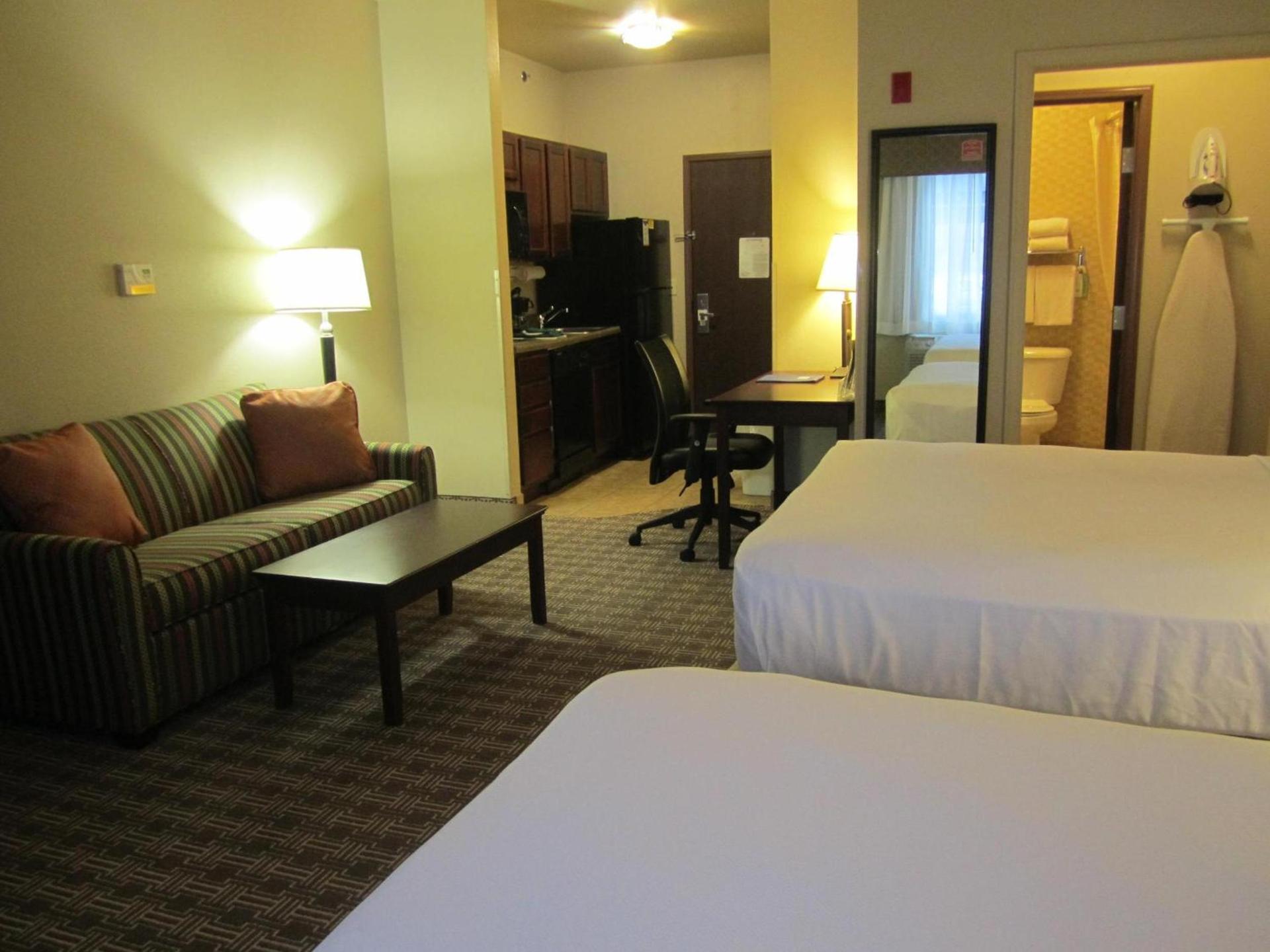 MainStay Suites St Robert - Fort Leonard Wood photo 53