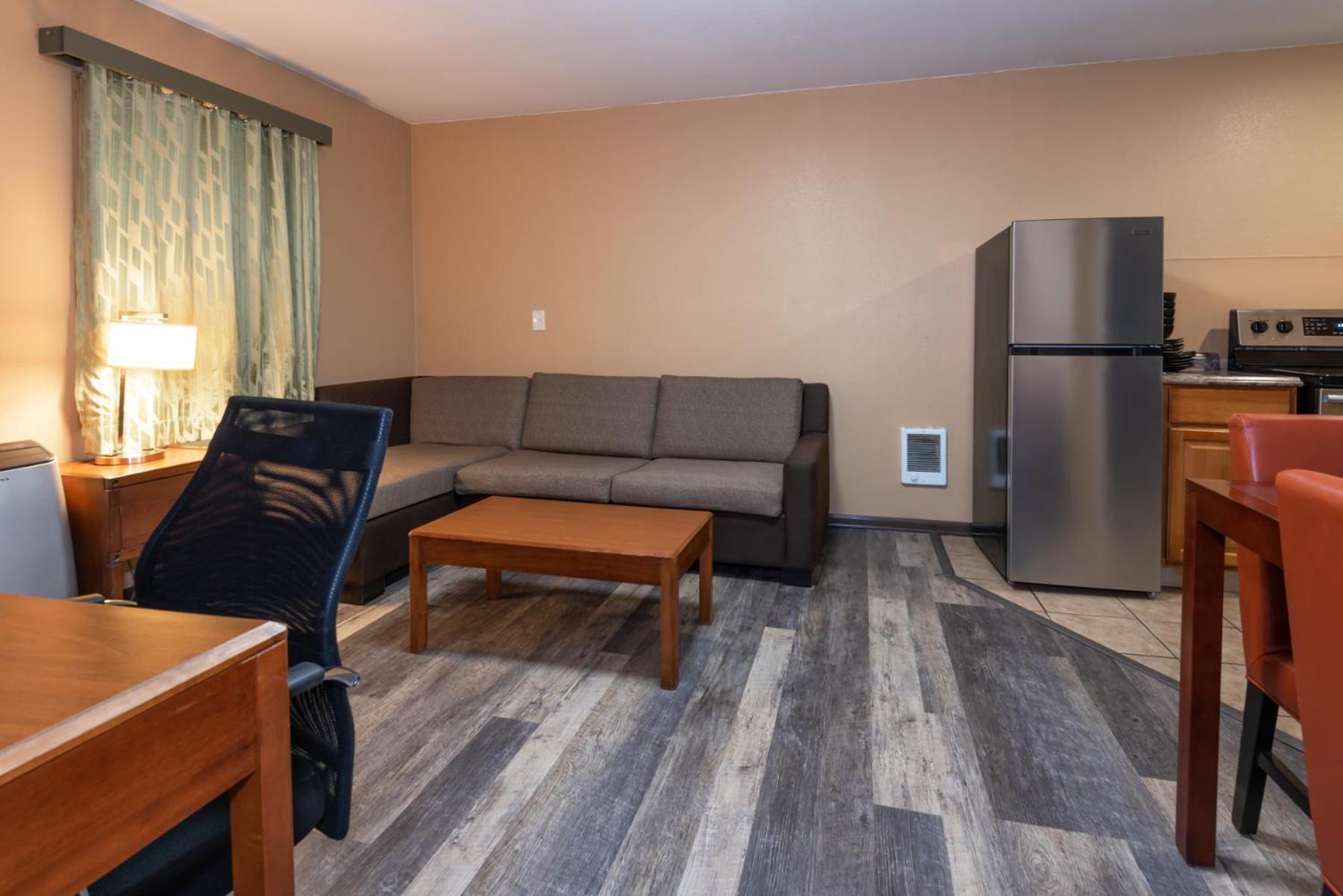 Town Motel photo 26