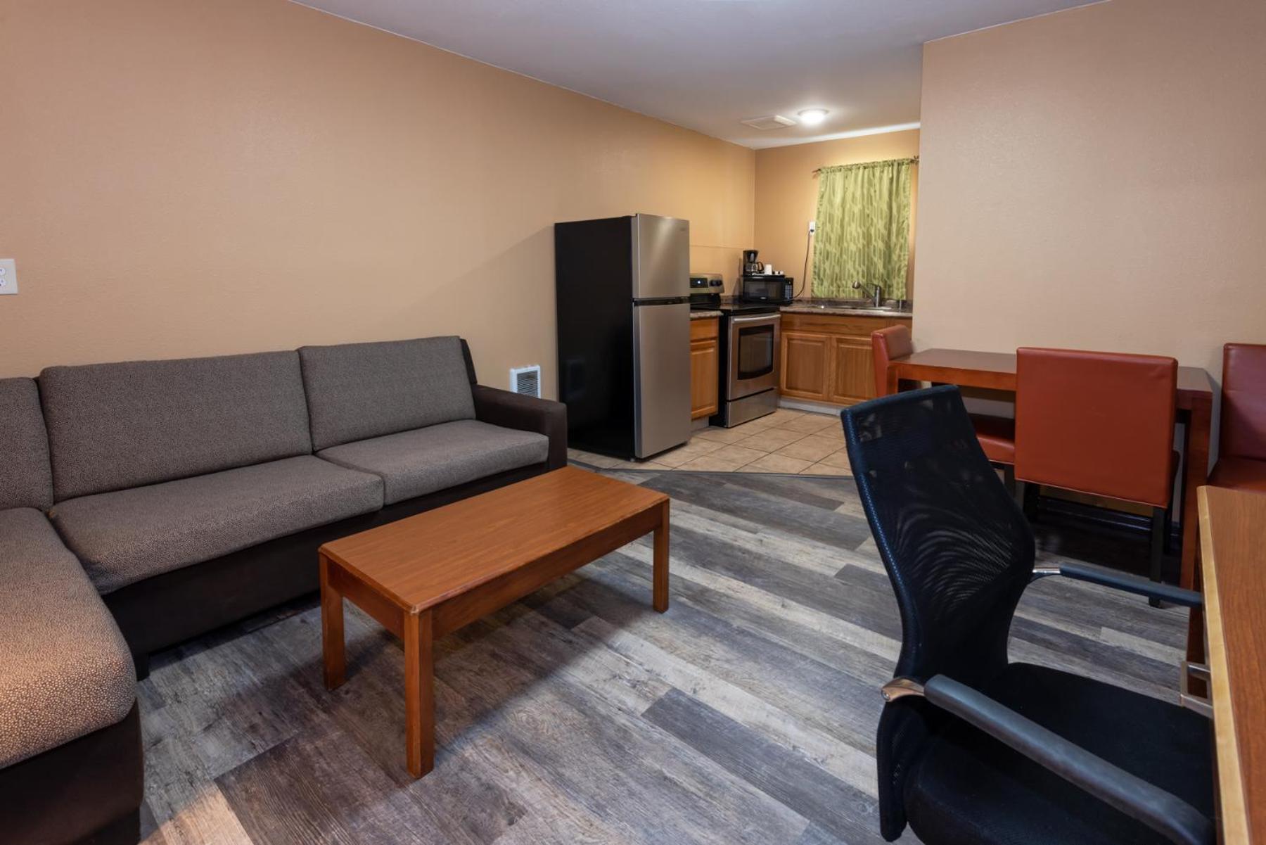 Town Motel photo 12