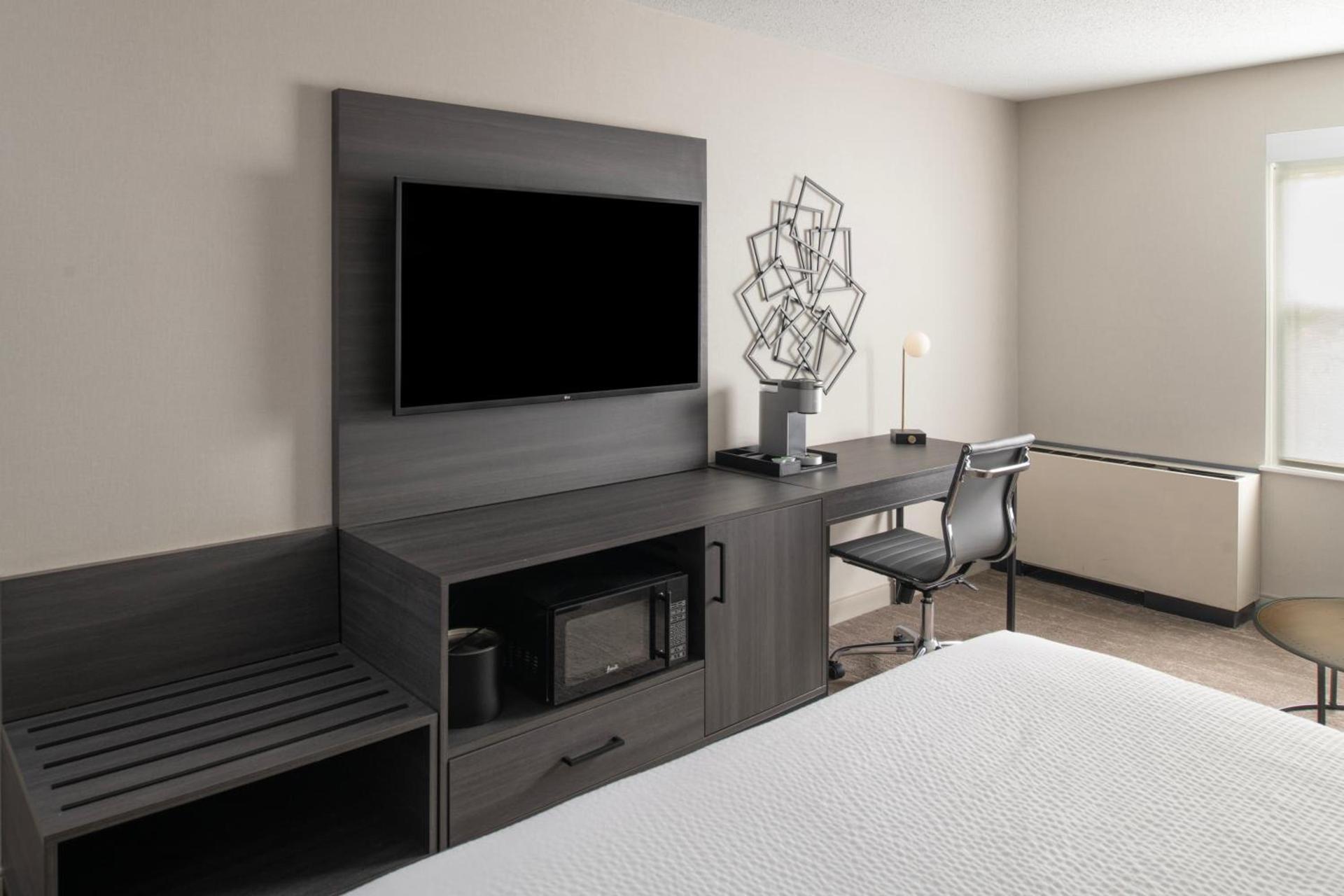 Holiday Inn Express South Burlington - Downtown by IHG photo 38
