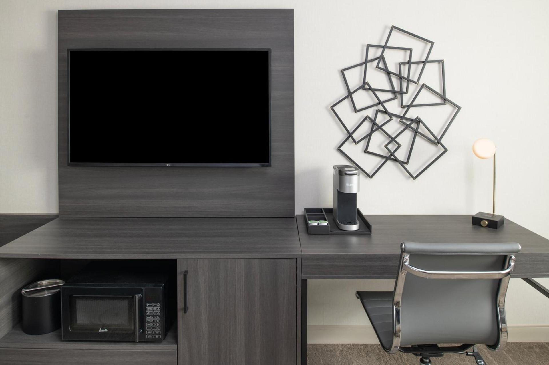 Holiday Inn Express South Burlington - Downtown by IHG photo 37