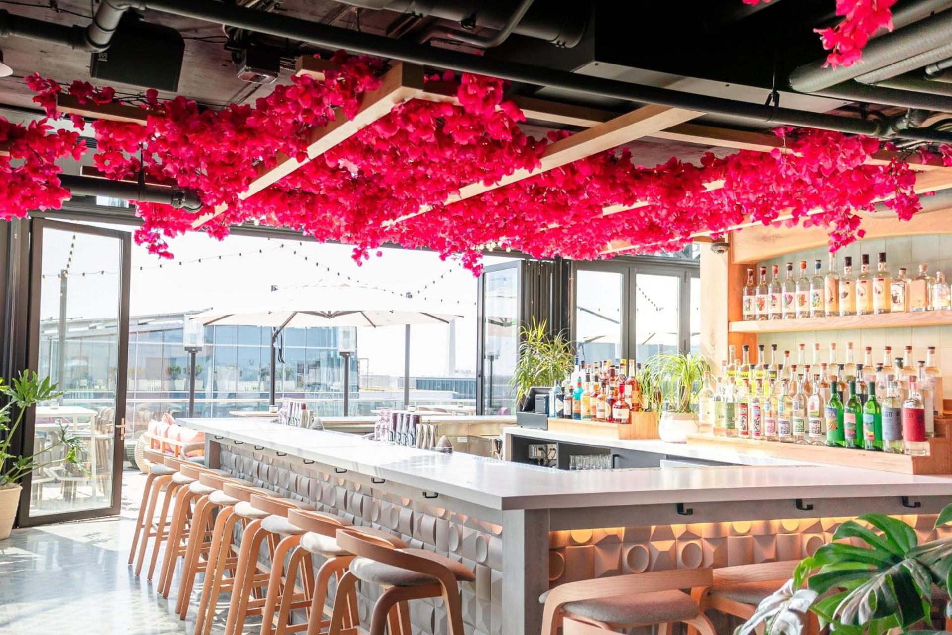 Moxy Washington, DC Downtown photo 74