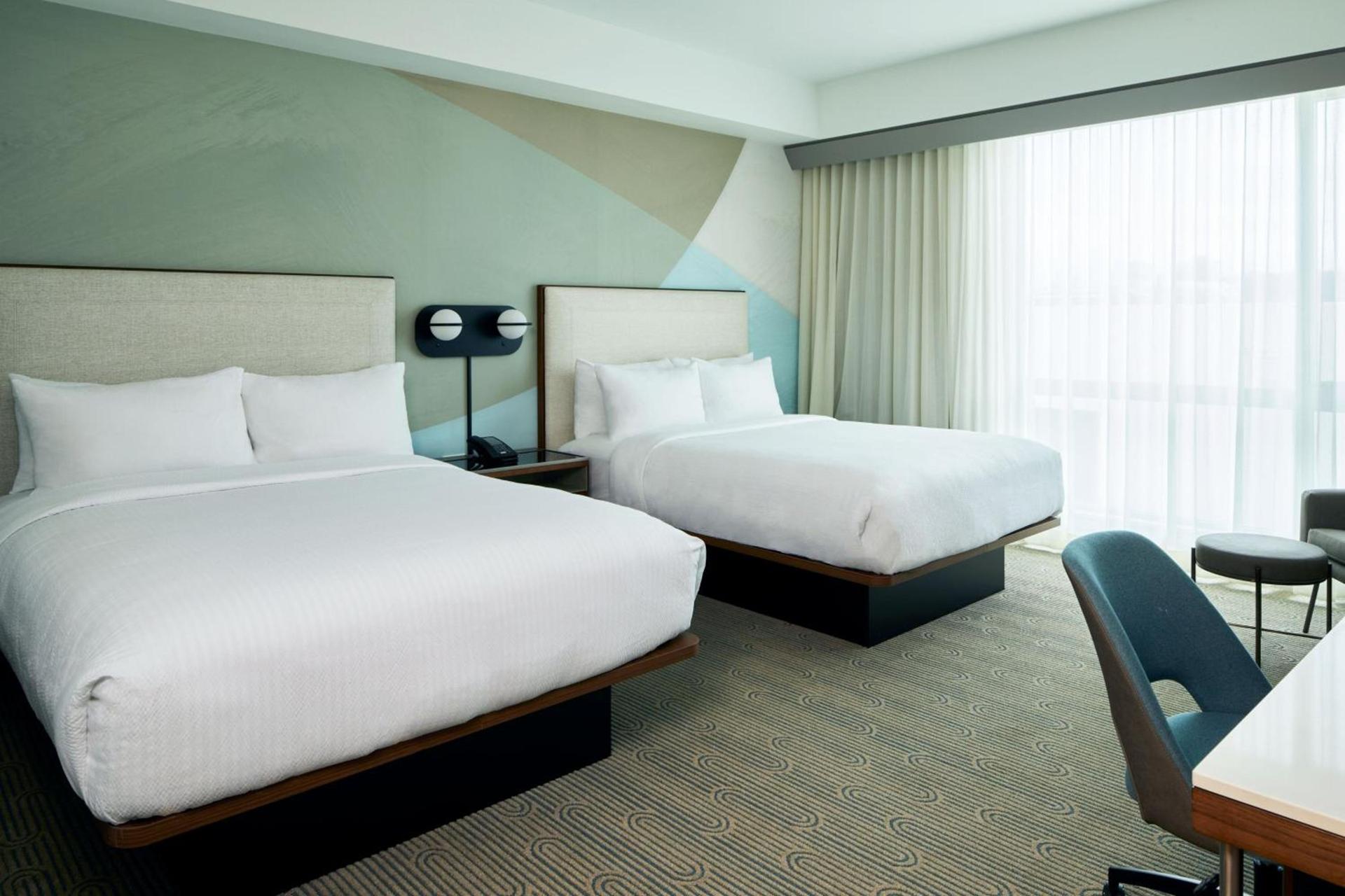 Courtyard by Marriott Santa Barbara Downtown photo 16