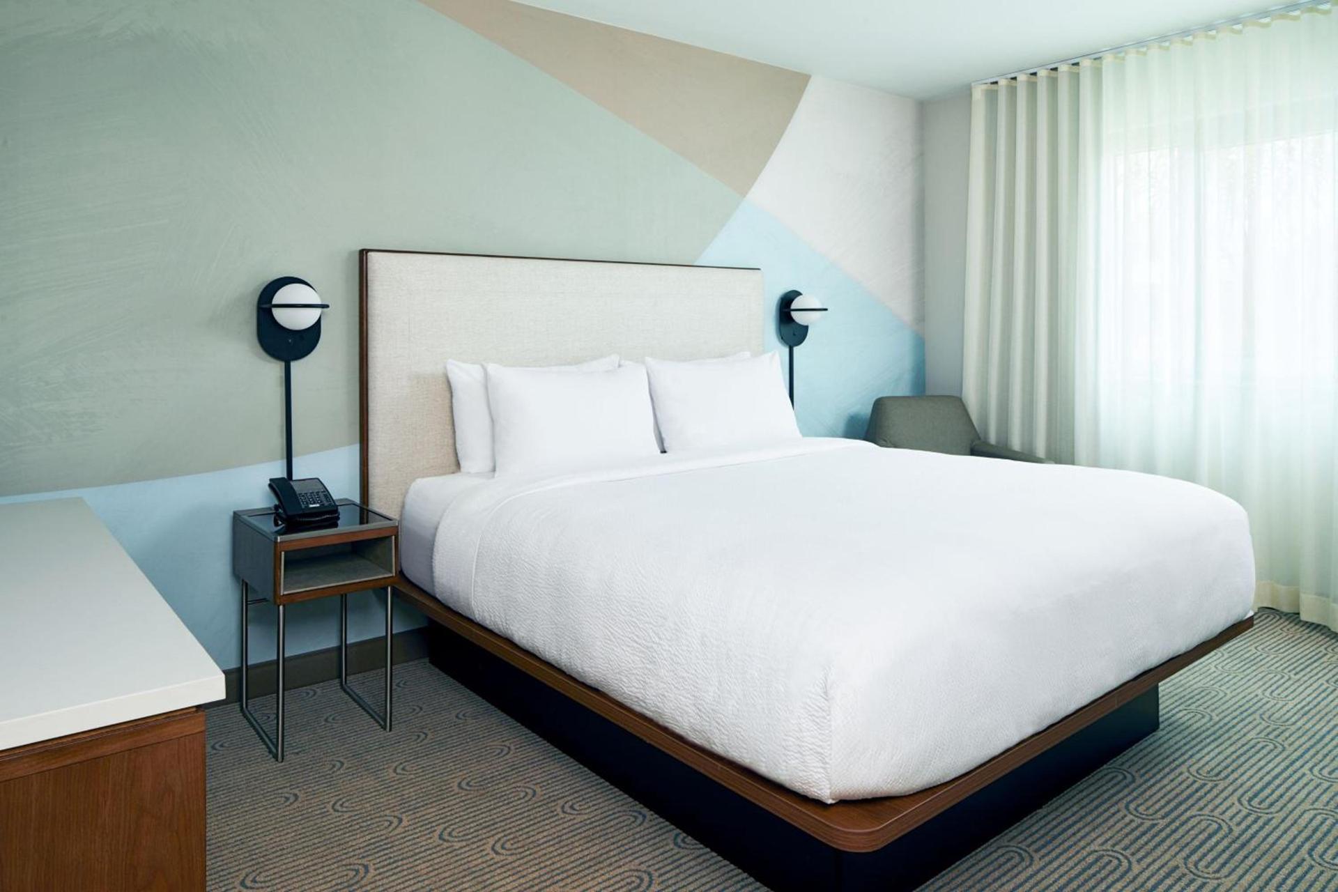 Courtyard by Marriott Santa Barbara Downtown photo 18