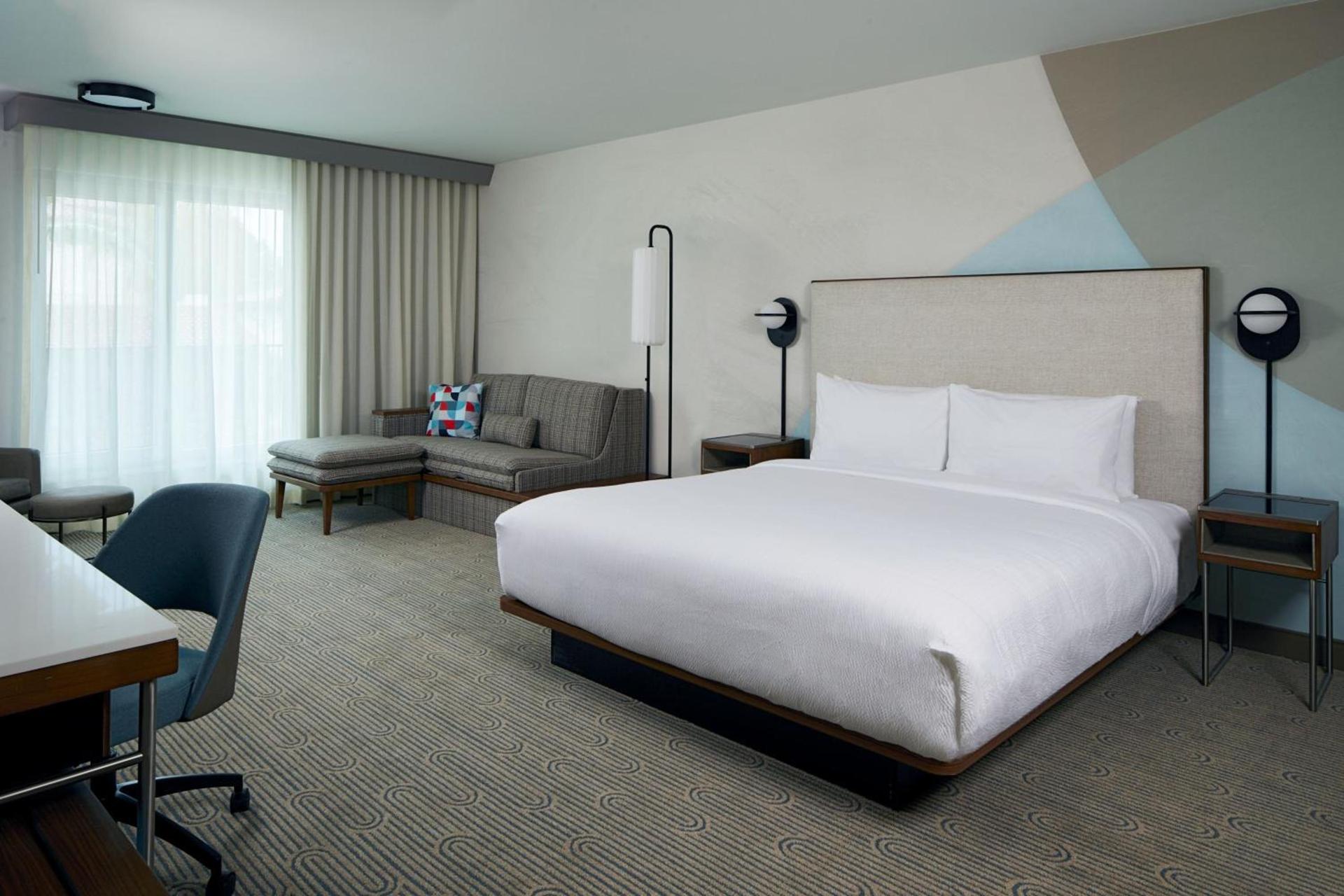 Courtyard by Marriott Santa Barbara Downtown photo 29