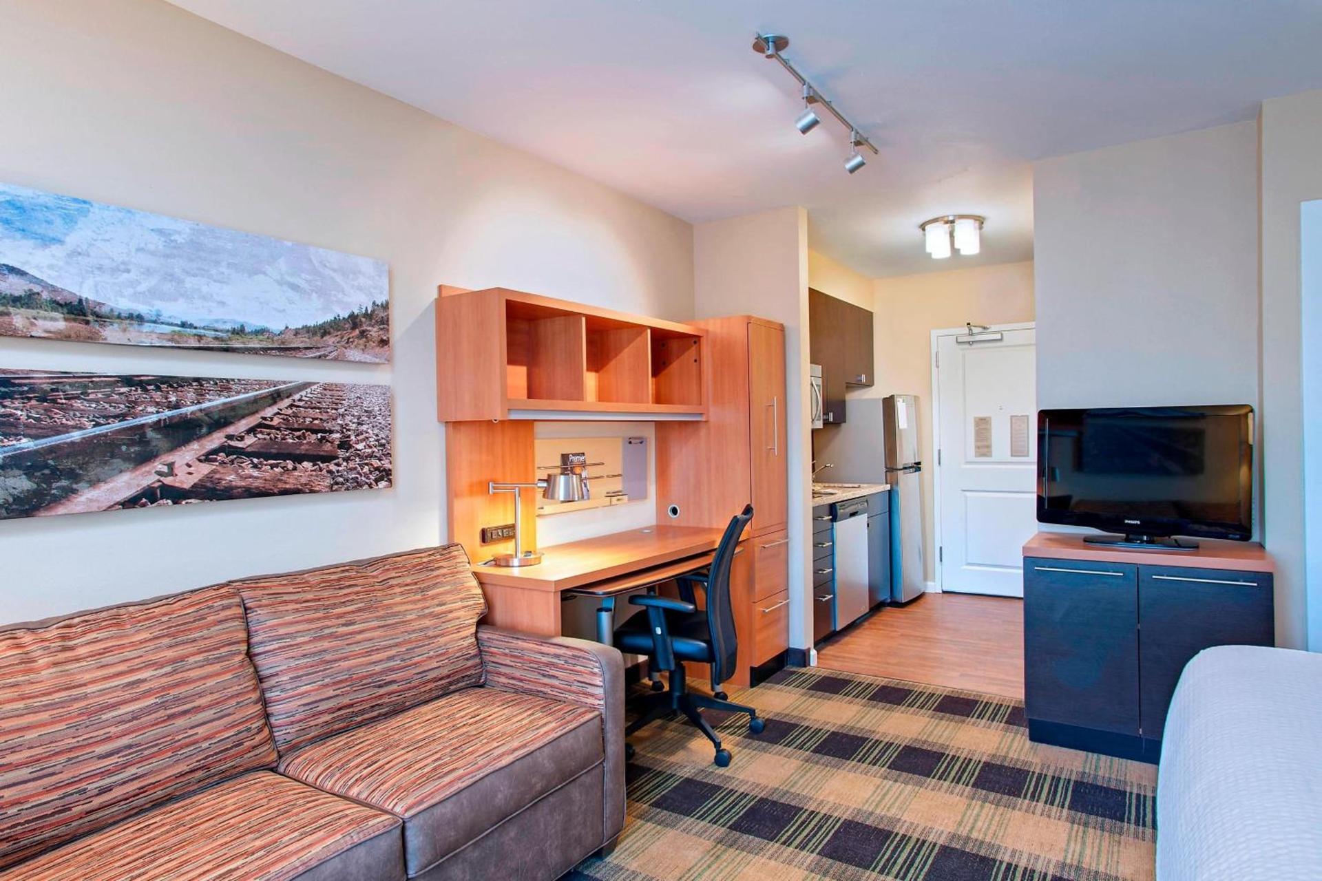 TownePlace Suites by Marriott Billings photo 9