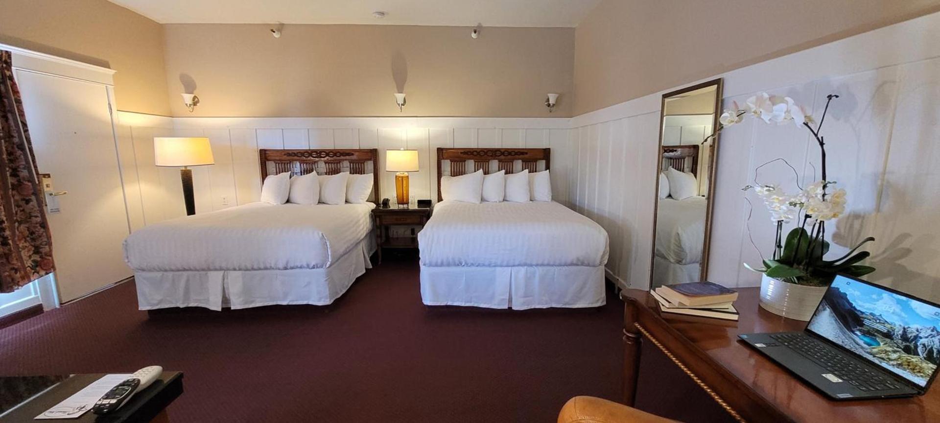 Butterfly Grove Inn photo 37
