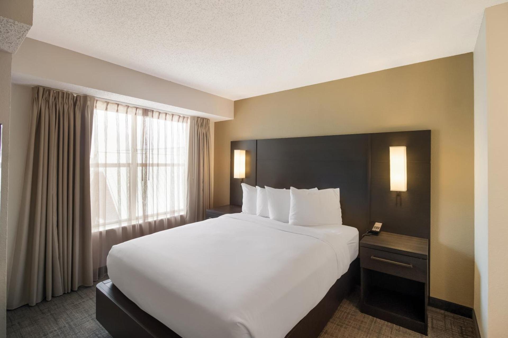 Sonesta ES Suites Dallas Richardson photo 53