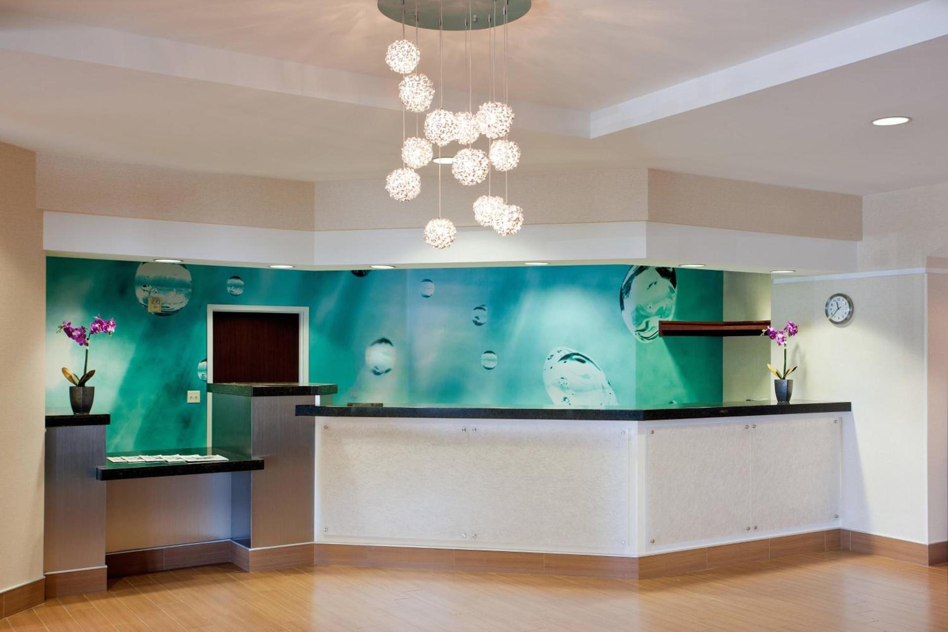 SpringHill Suites Los Angeles LAX/Manhattan Beach photo 2