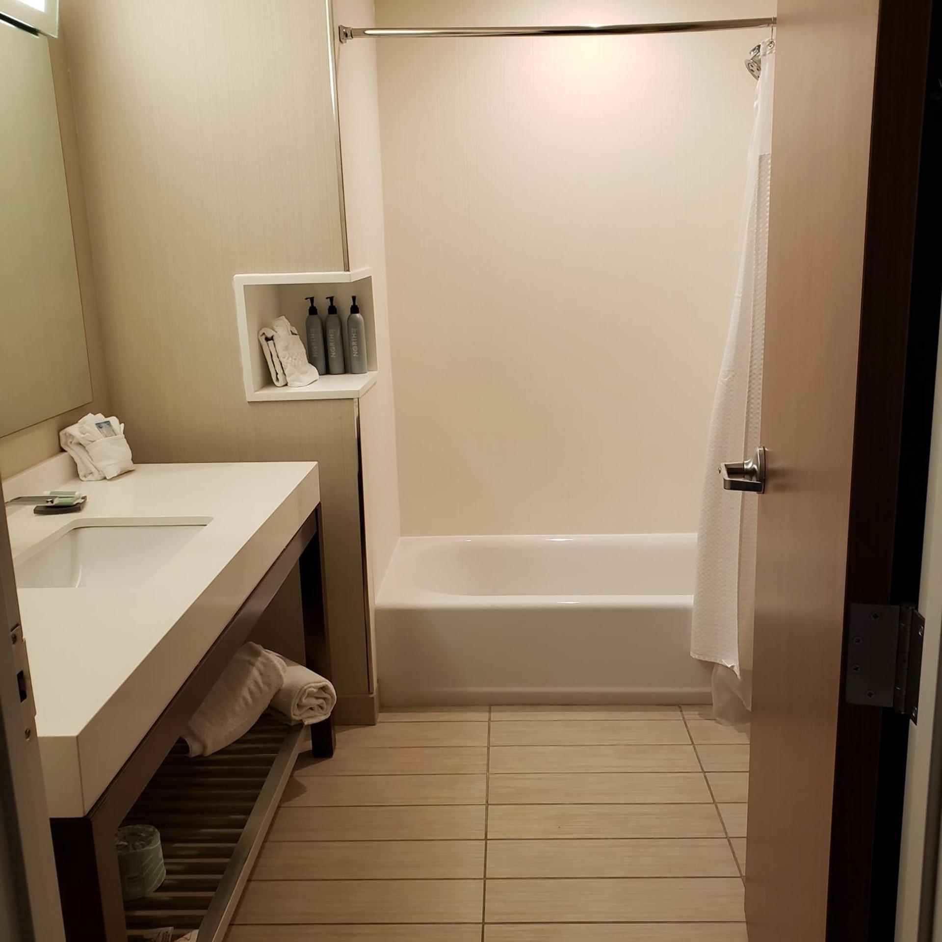 Courtyard by Marriott Battle Creek photo 23