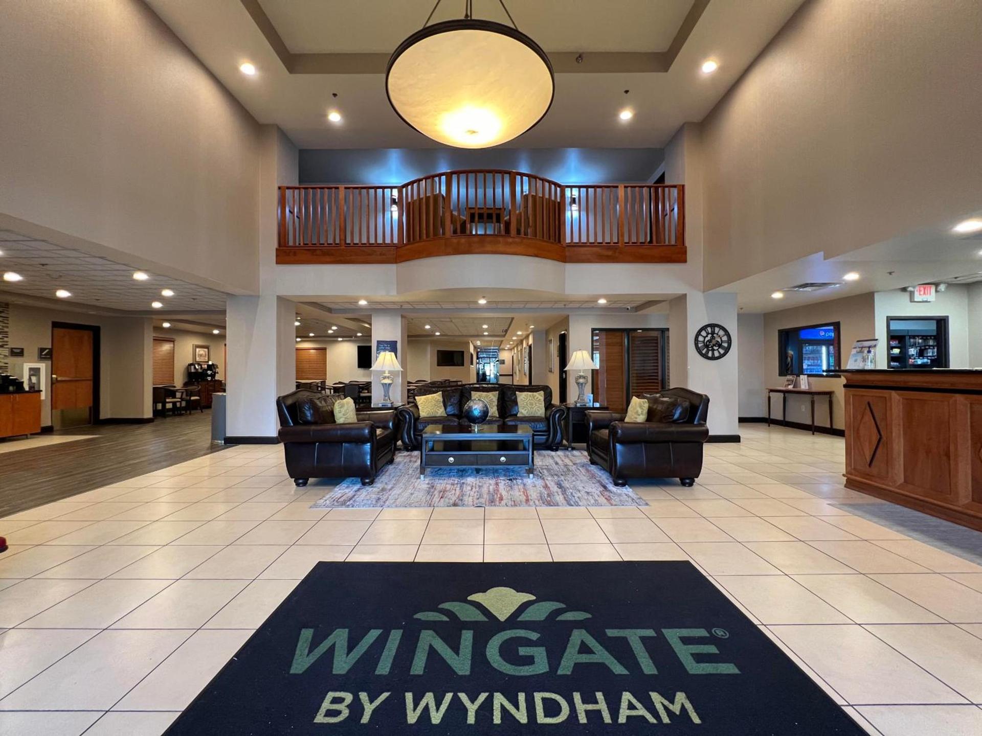 Wingate by Wyndham Coon Rapids photo 53