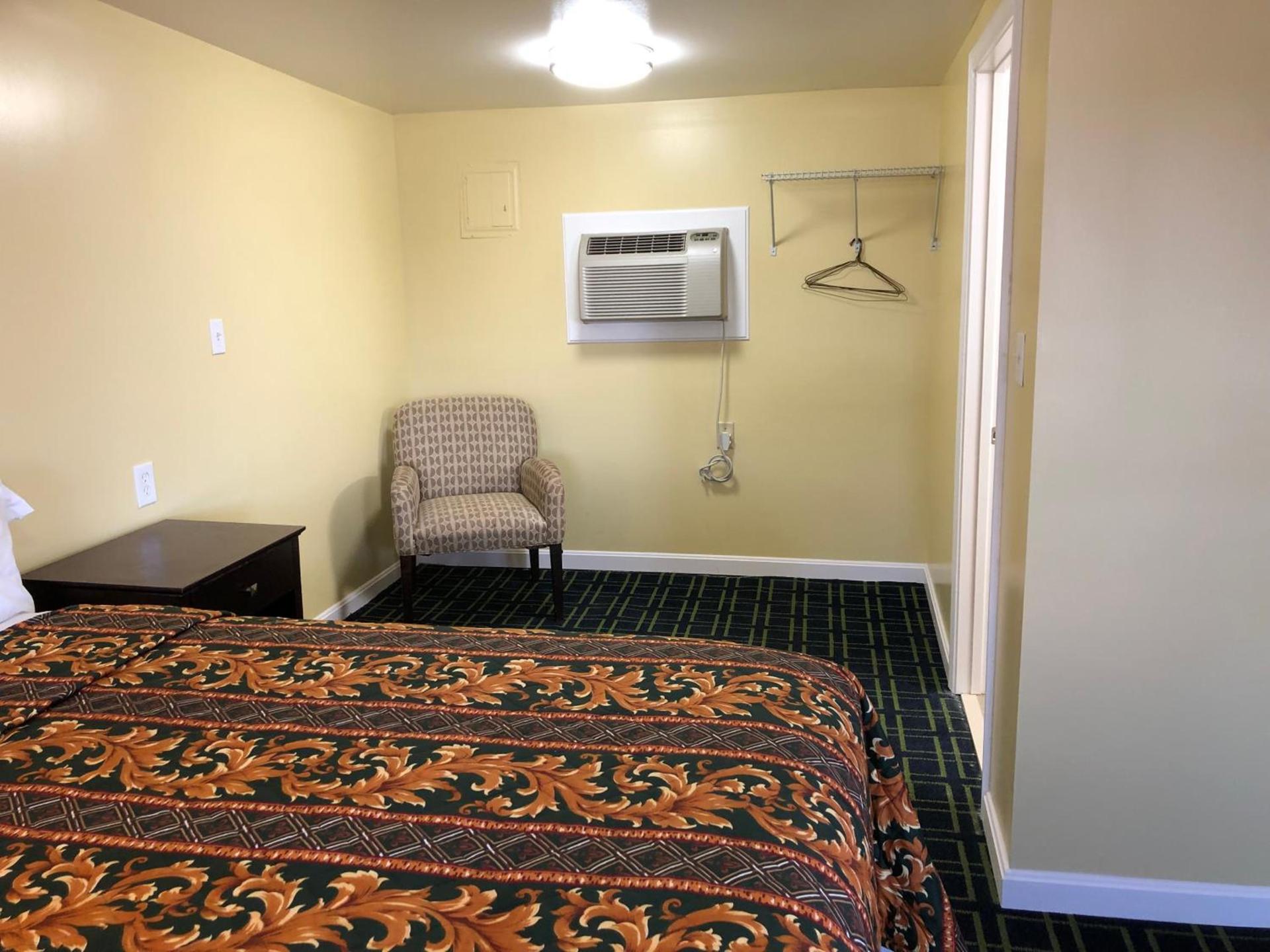 Rosewood Motel photo 17