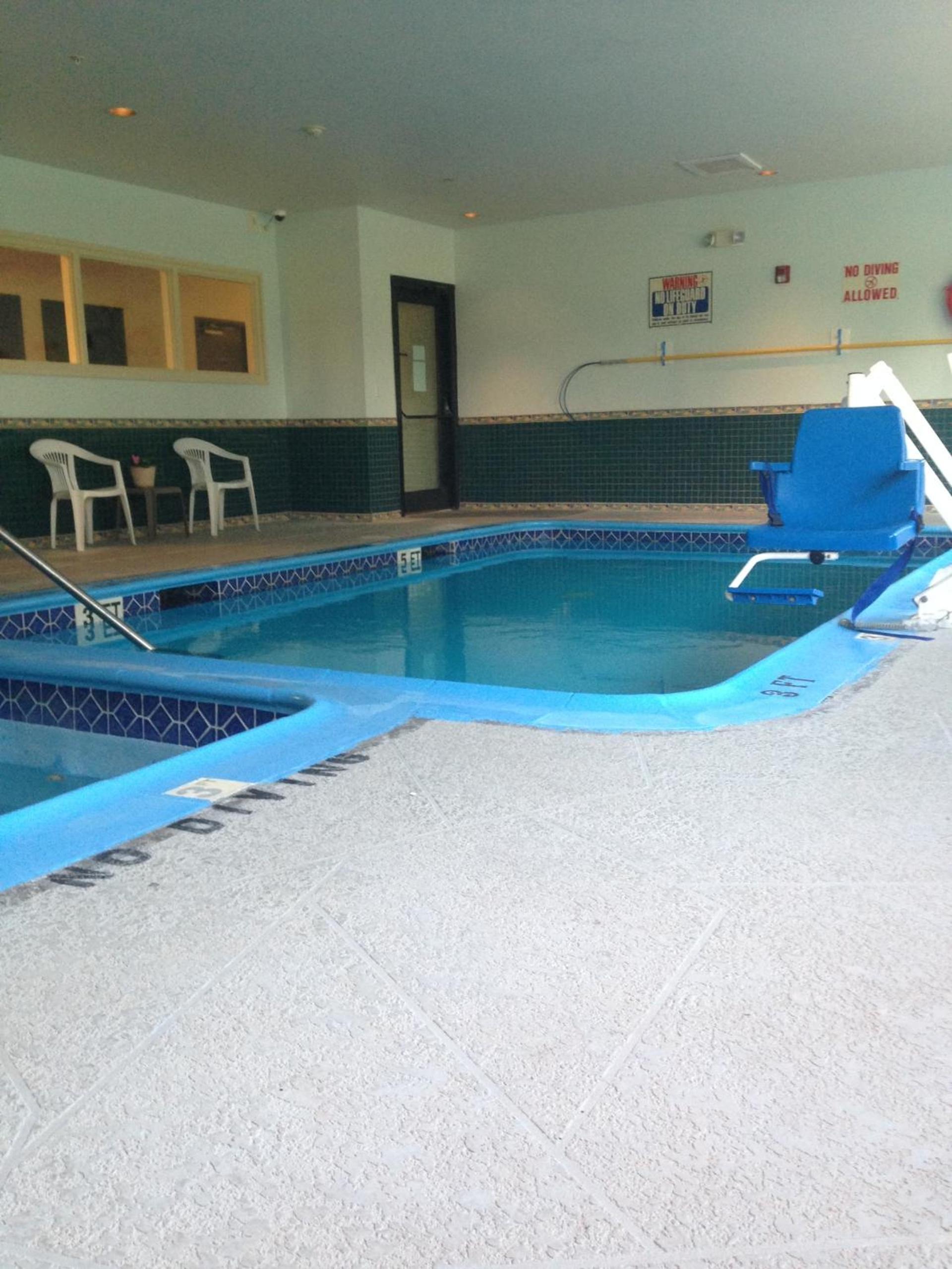 Americas Best Value Inn Somerville Texas photo 28