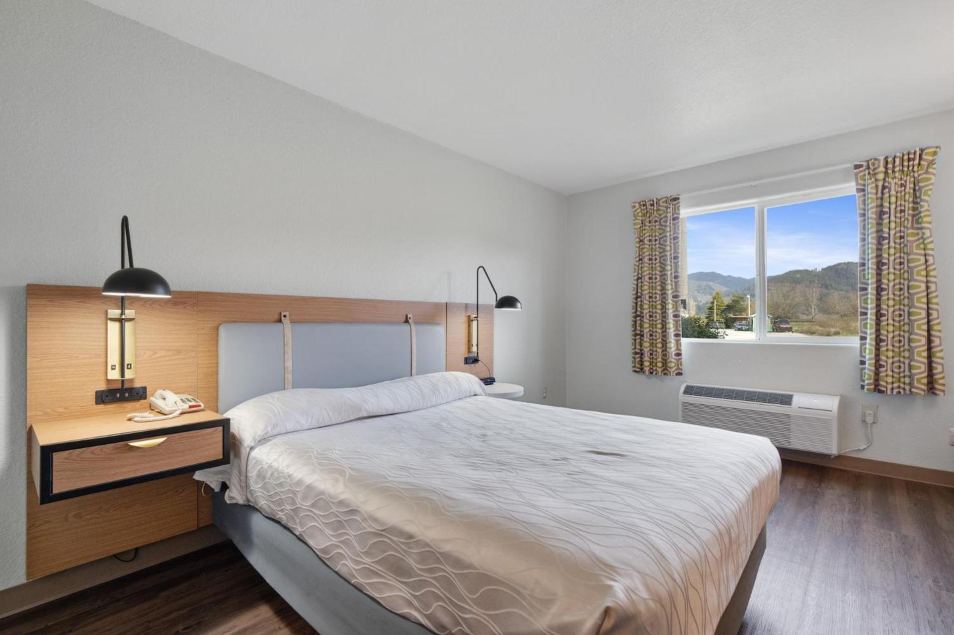 Garibaldi Inn at the Bay photo 50