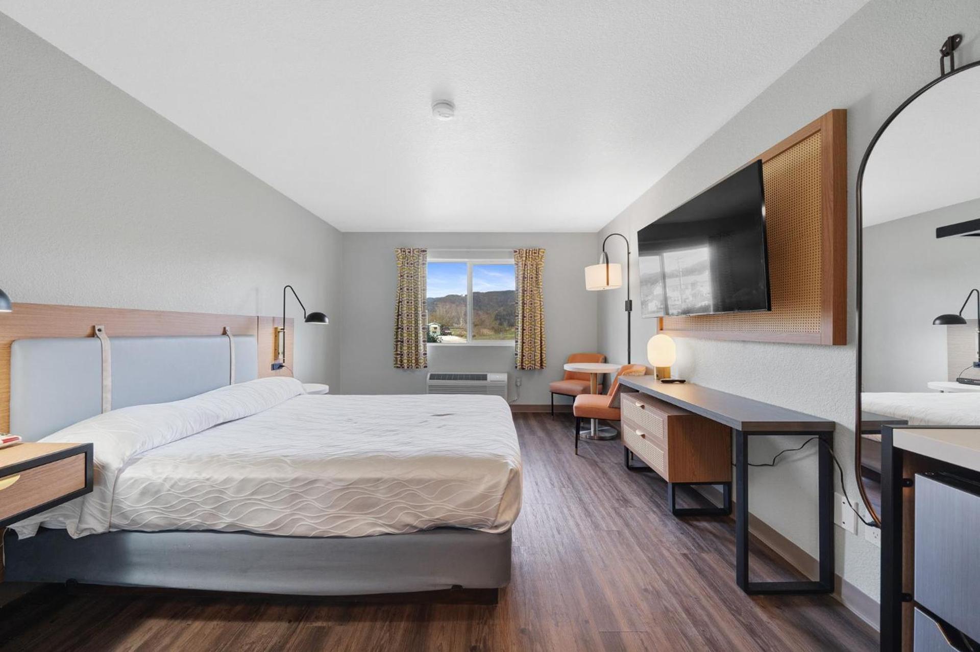 Garibaldi Inn at the Bay photo 45