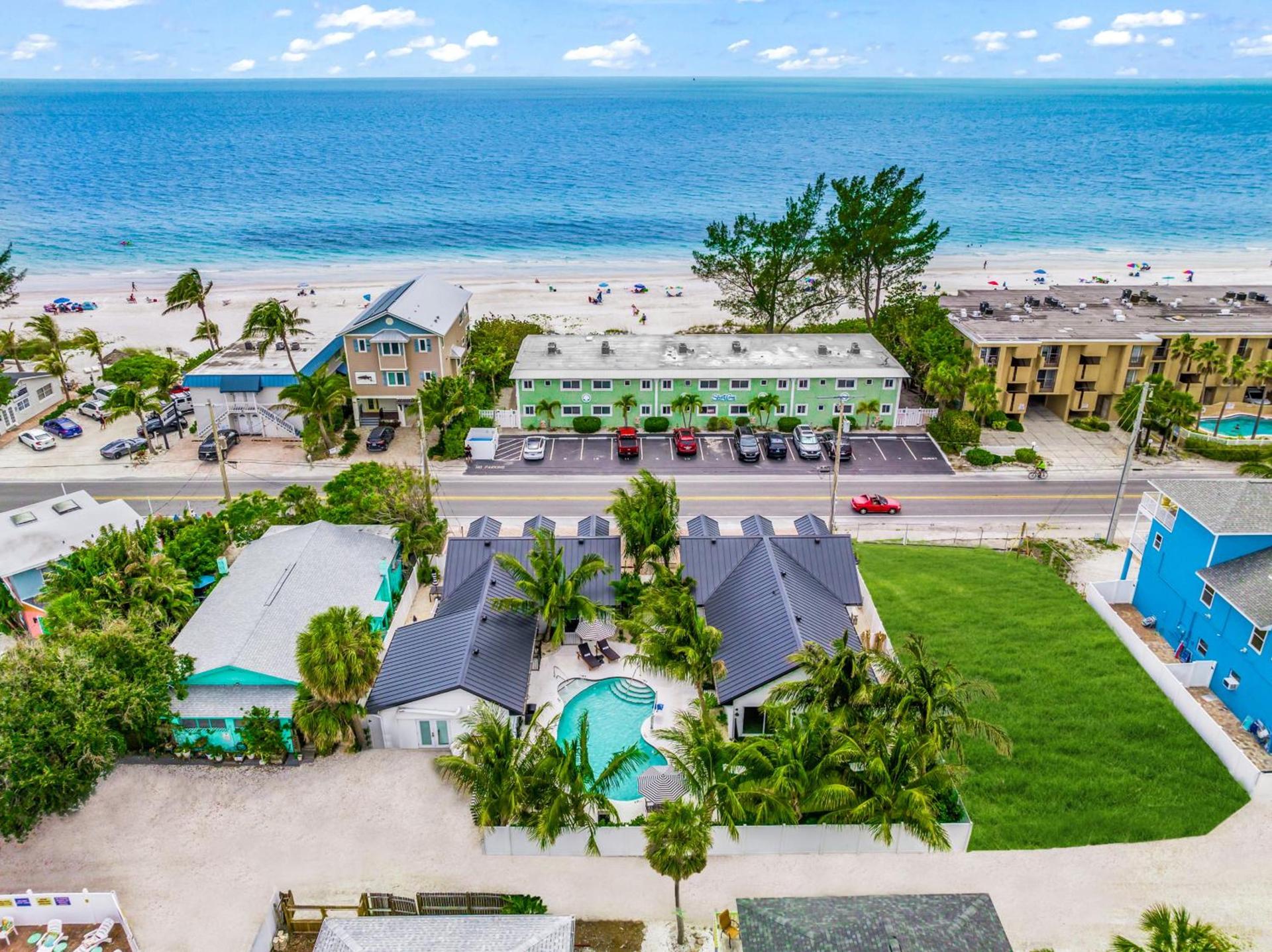 The Retreat at Anna Maria Island Inn — hotel in Bradenton Beach