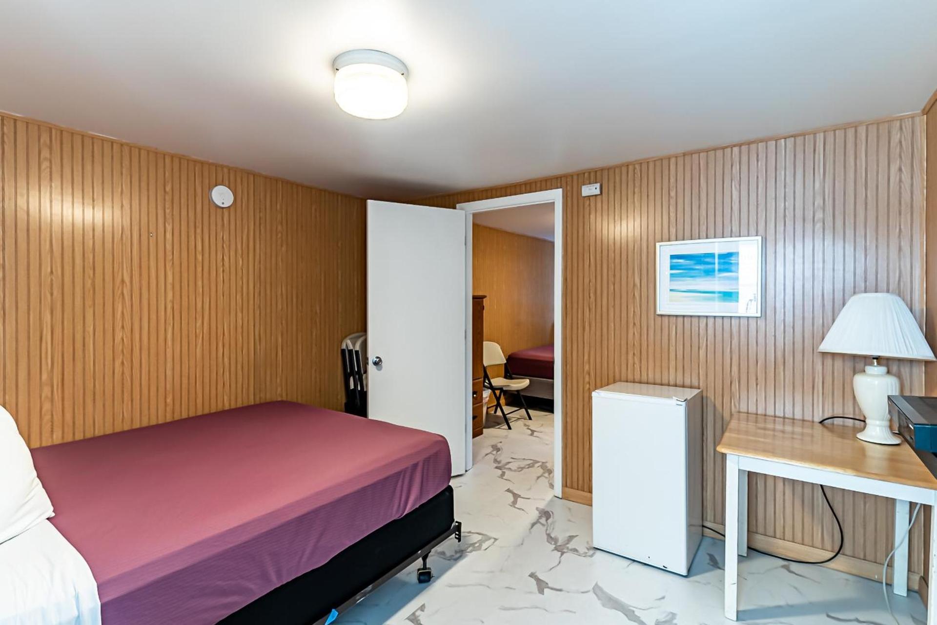 Boardwalk Sand & Surf Beach Hotel Oceanfront photo 20