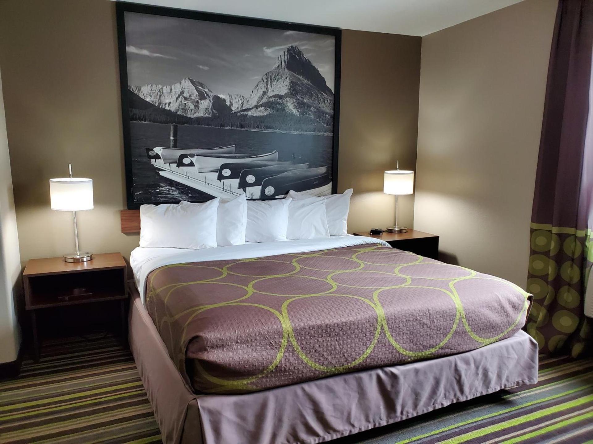 Super 8 by Wyndham Belgrade/Bozeman Airport photo 52