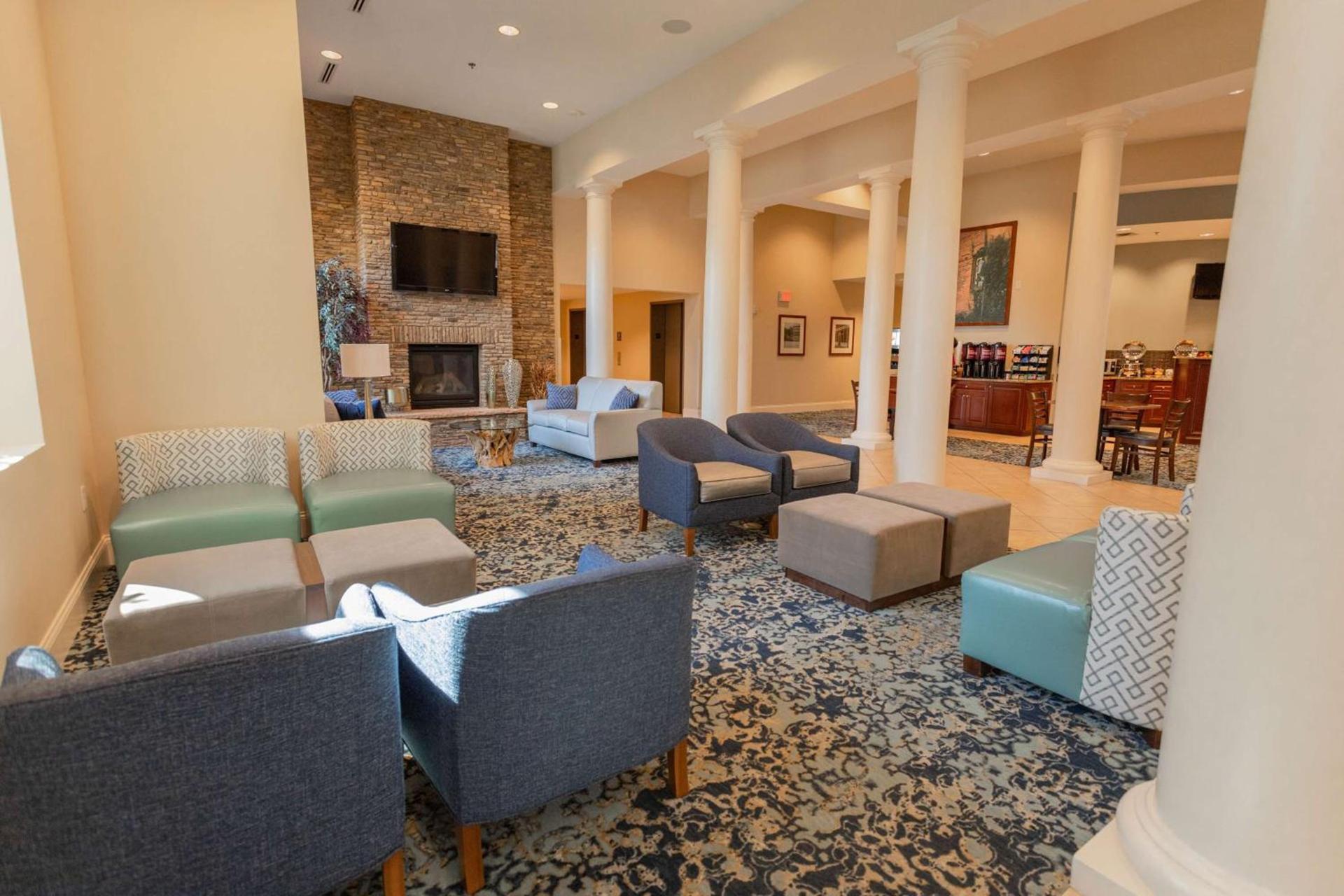 Best Western PLUS Westgate Inn and Suites photo 3