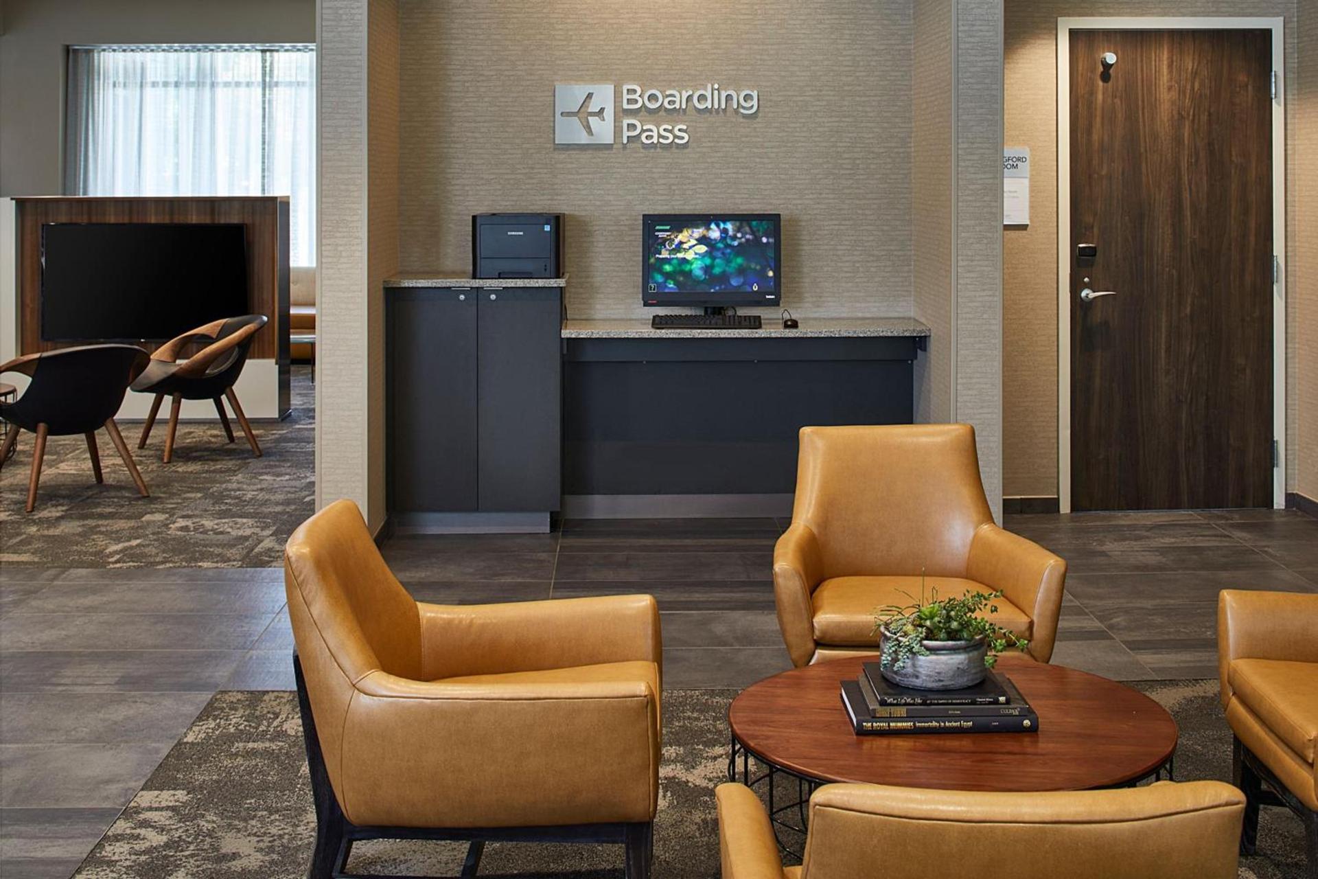 Courtyard by Marriott Minneapolis West photo 25