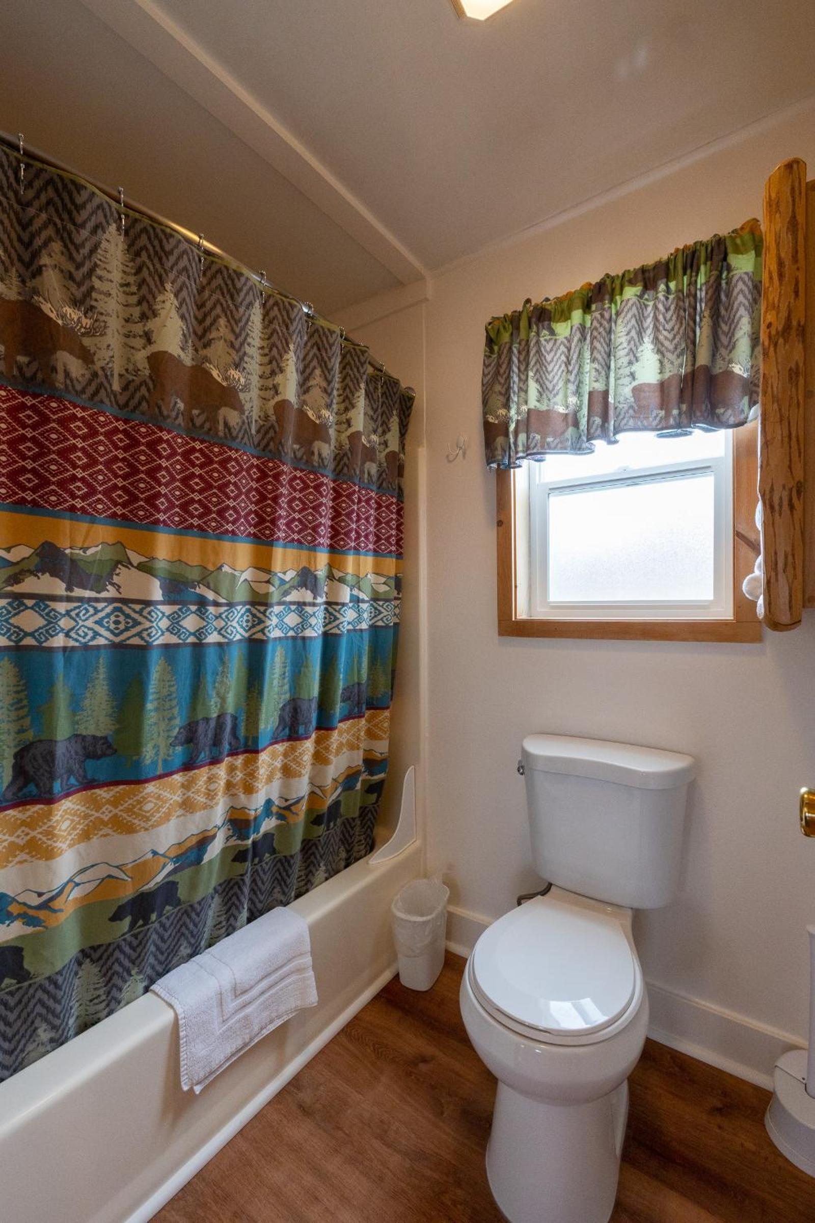 Elk Horn Lodge Motel and Cabins photo 54