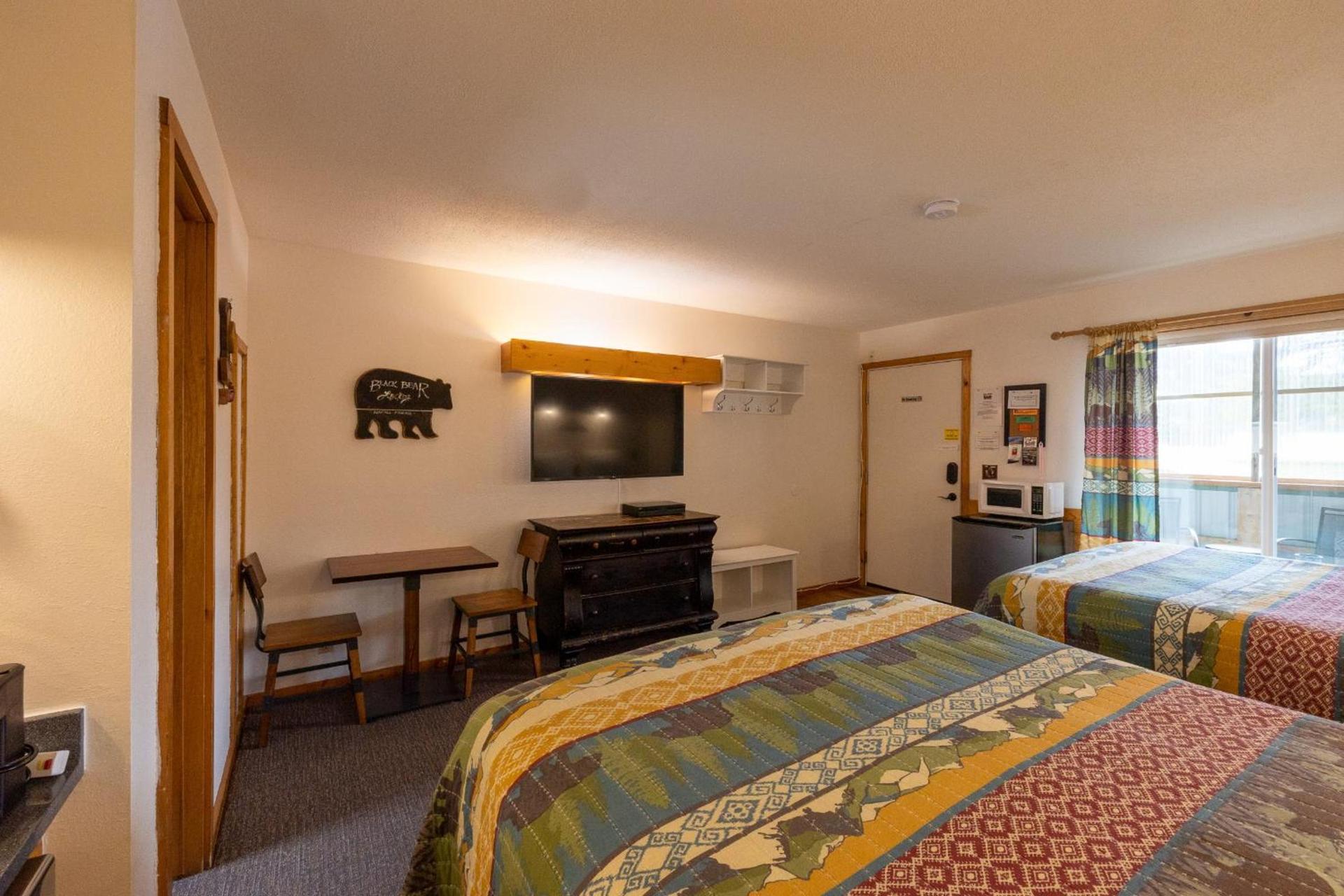 Elk Horn Lodge Motel and Cabins photo 61