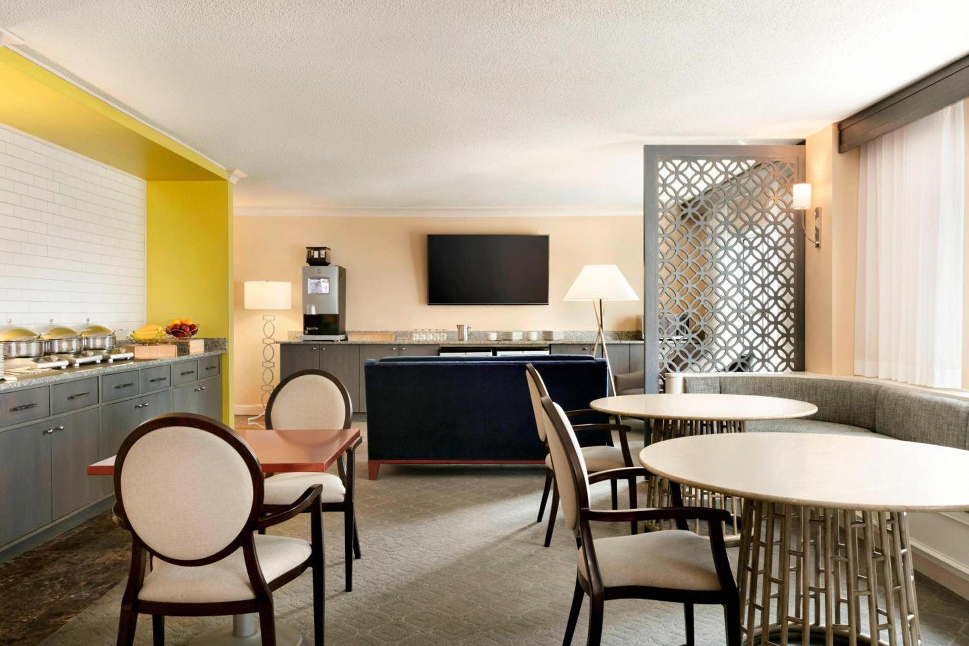 Sheraton Raleigh Hotel photo 18