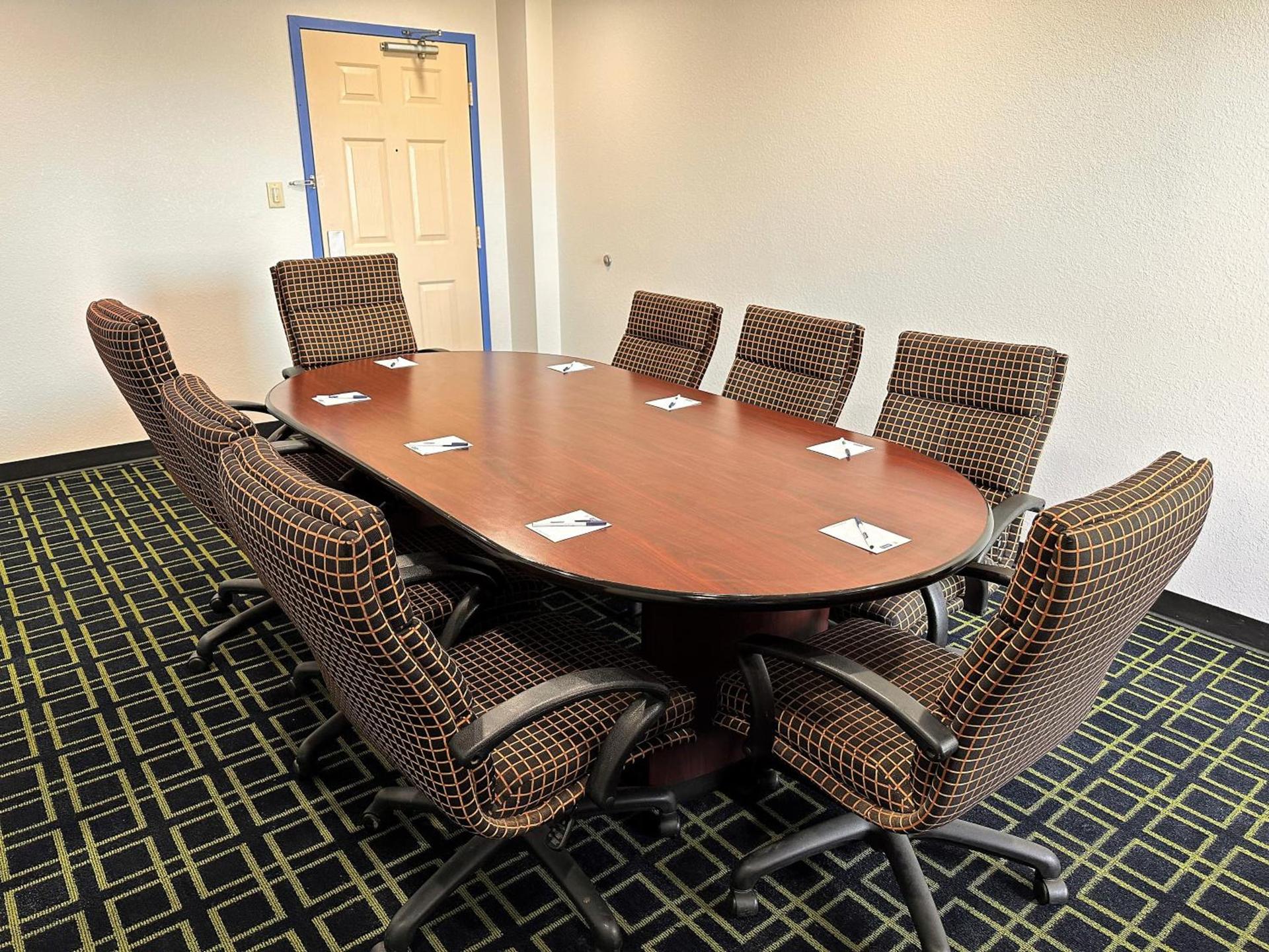 Travelodge by Wyndham Fort Wayne North photo 12