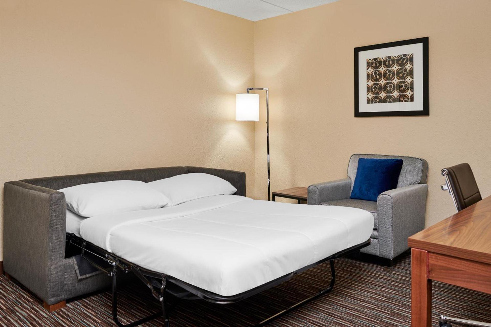 Royle Hotel Milwaukee Airport photo 7
