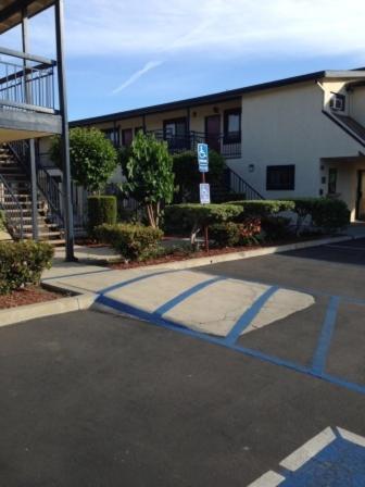 Luxury Inn photo 7