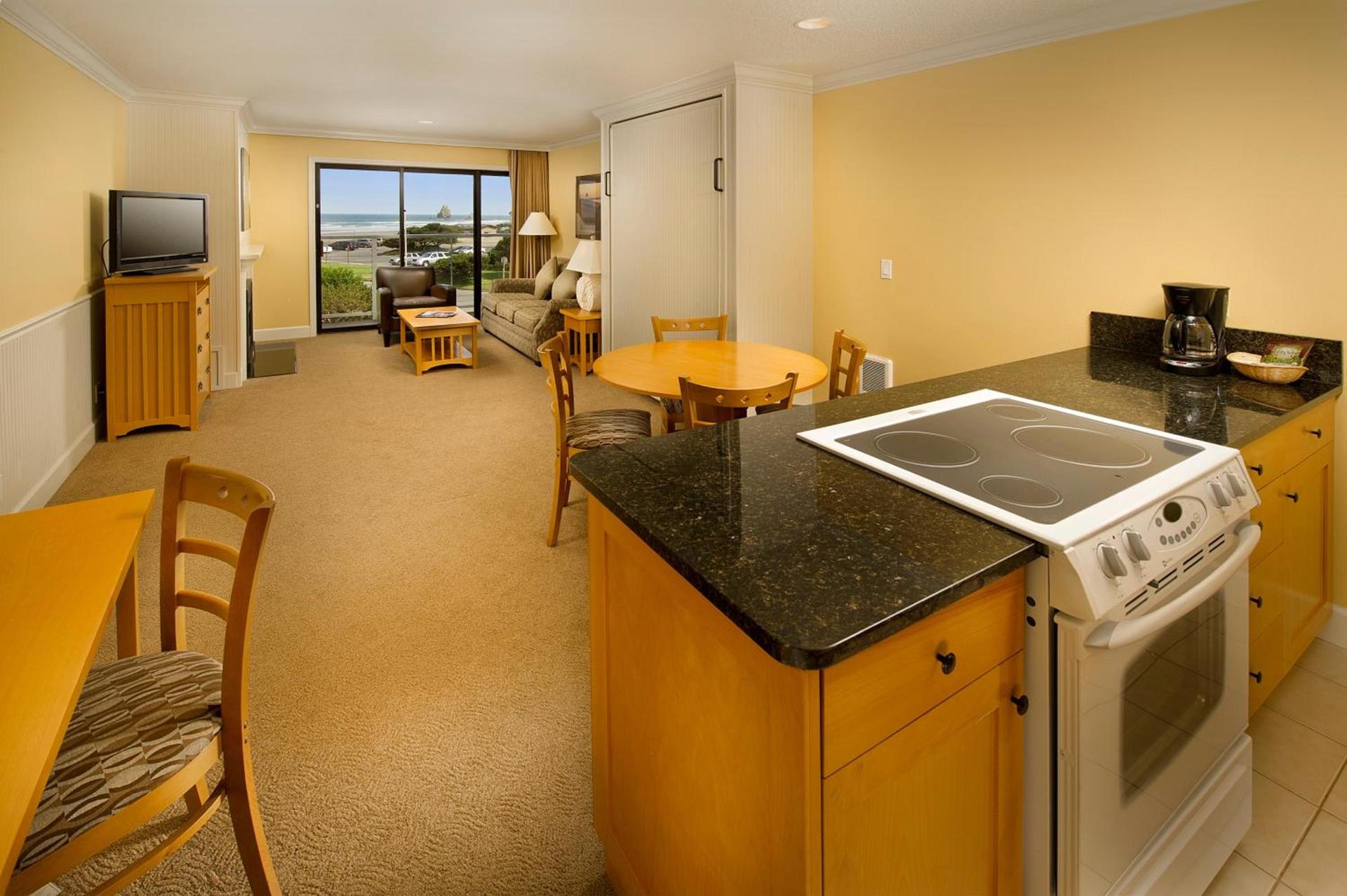 Tolovana Inn photo 38