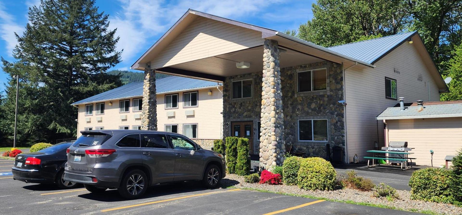 Crest Trail Lodge — hotel in Packwood