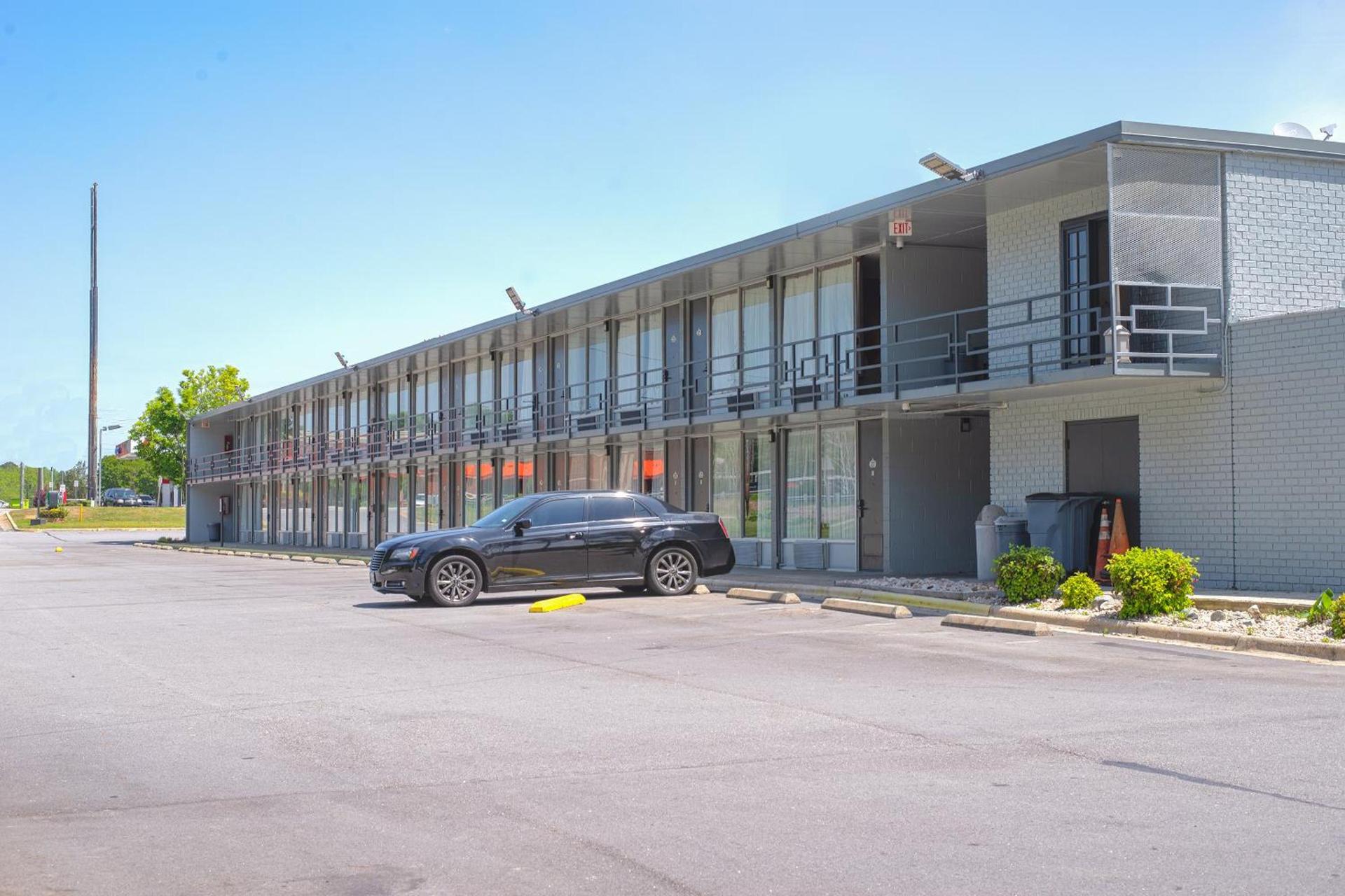 Masters Inn Selma Smithfield I-95 By OYO photo 33