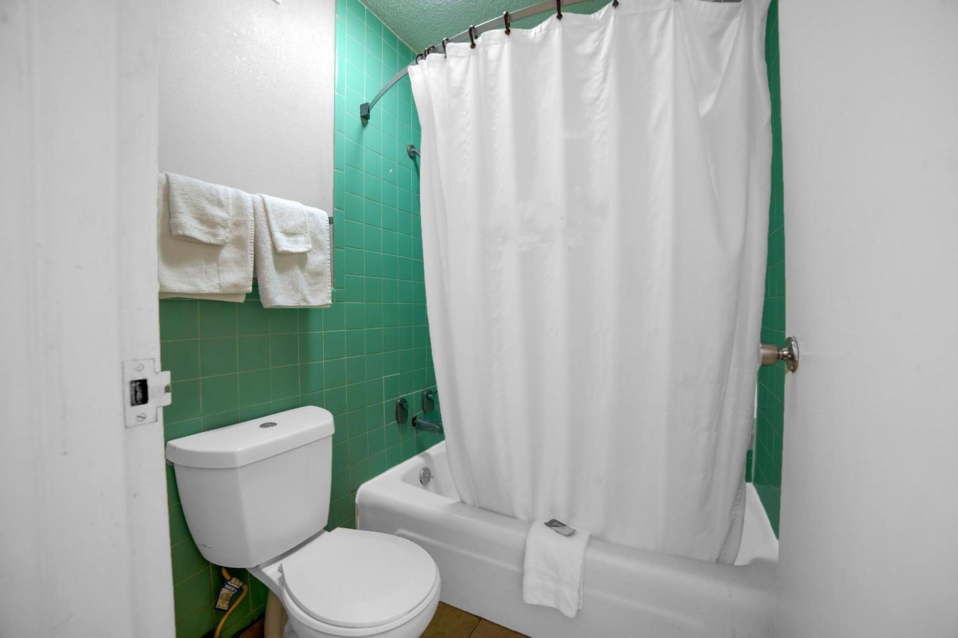 Masters Inn Selma Smithfield I-95 By OYO photo 54