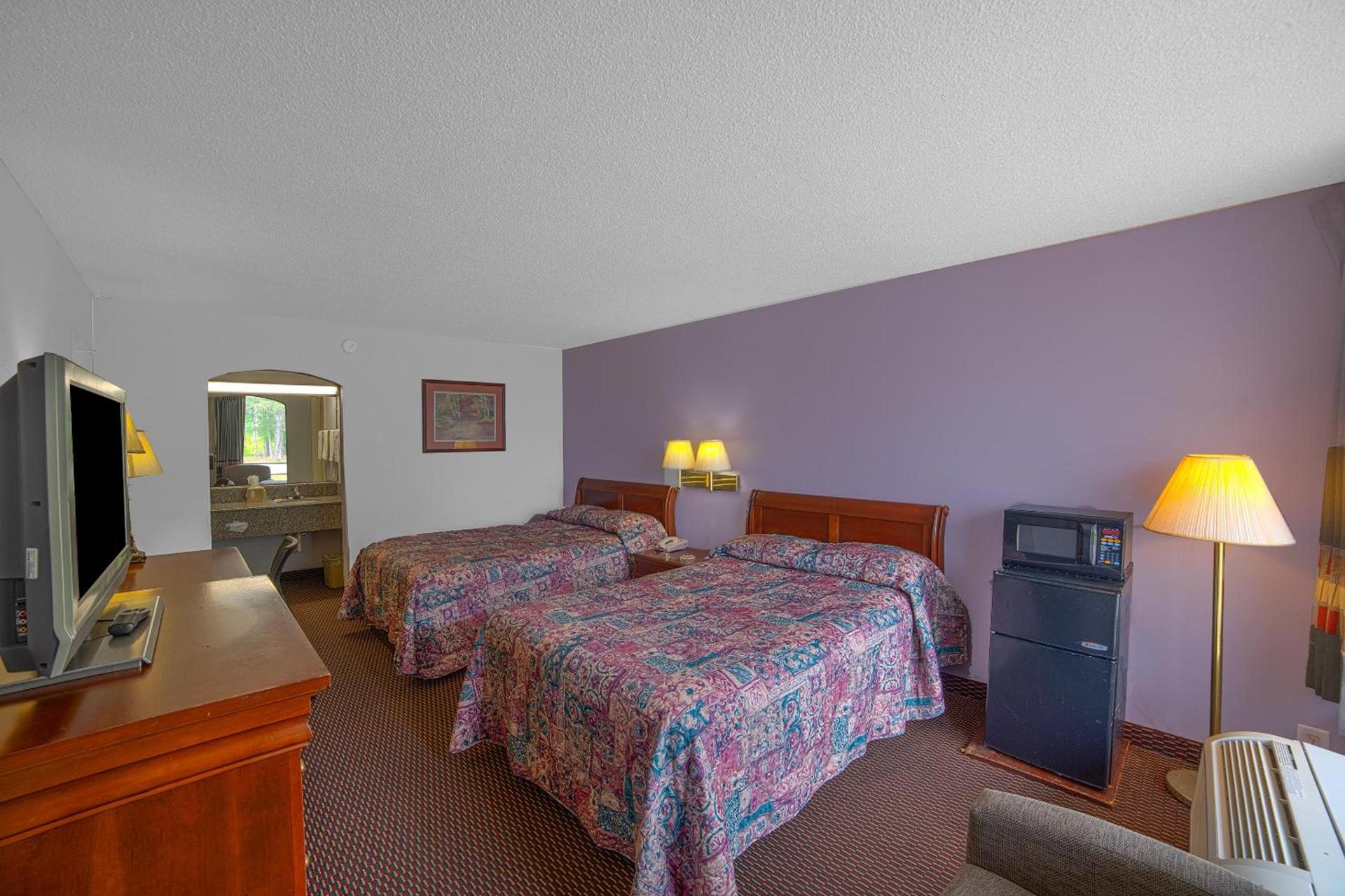 Masters Inn Selma Smithfield I-95 By OYO photo 51