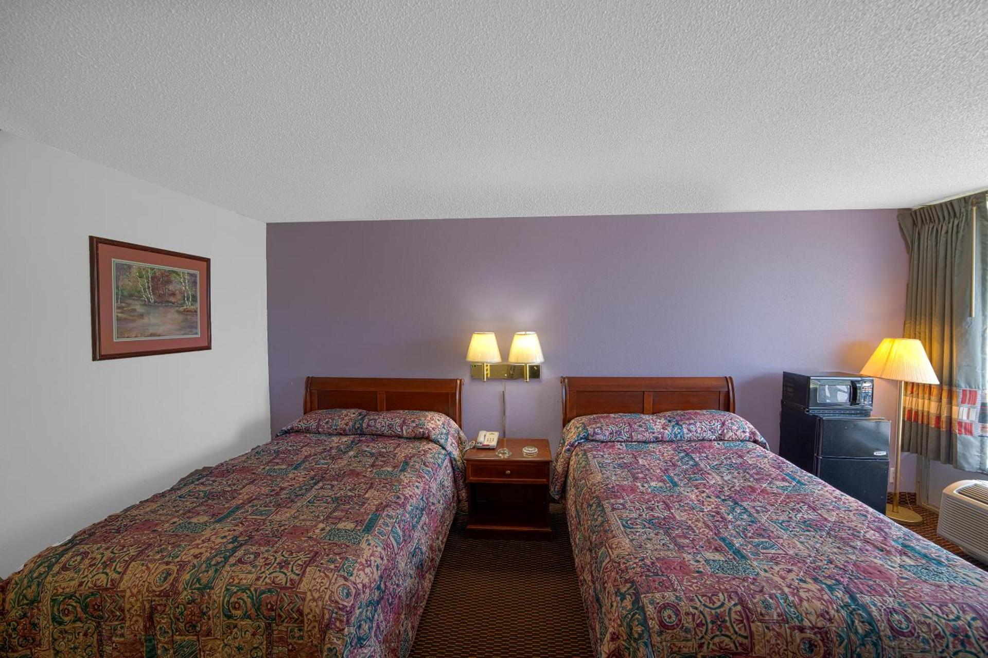 Masters Inn Selma Smithfield I-95 By OYO photo 47