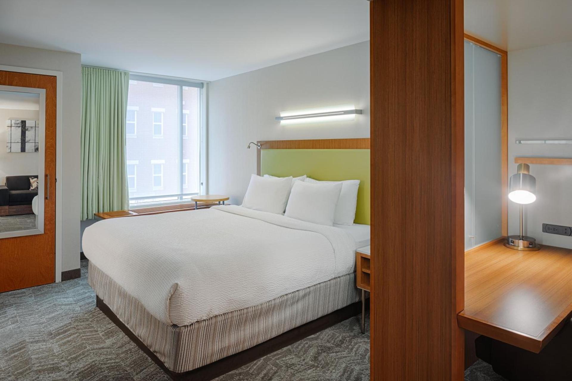 SpringHill Suites by Marriott Bloomington photo 9