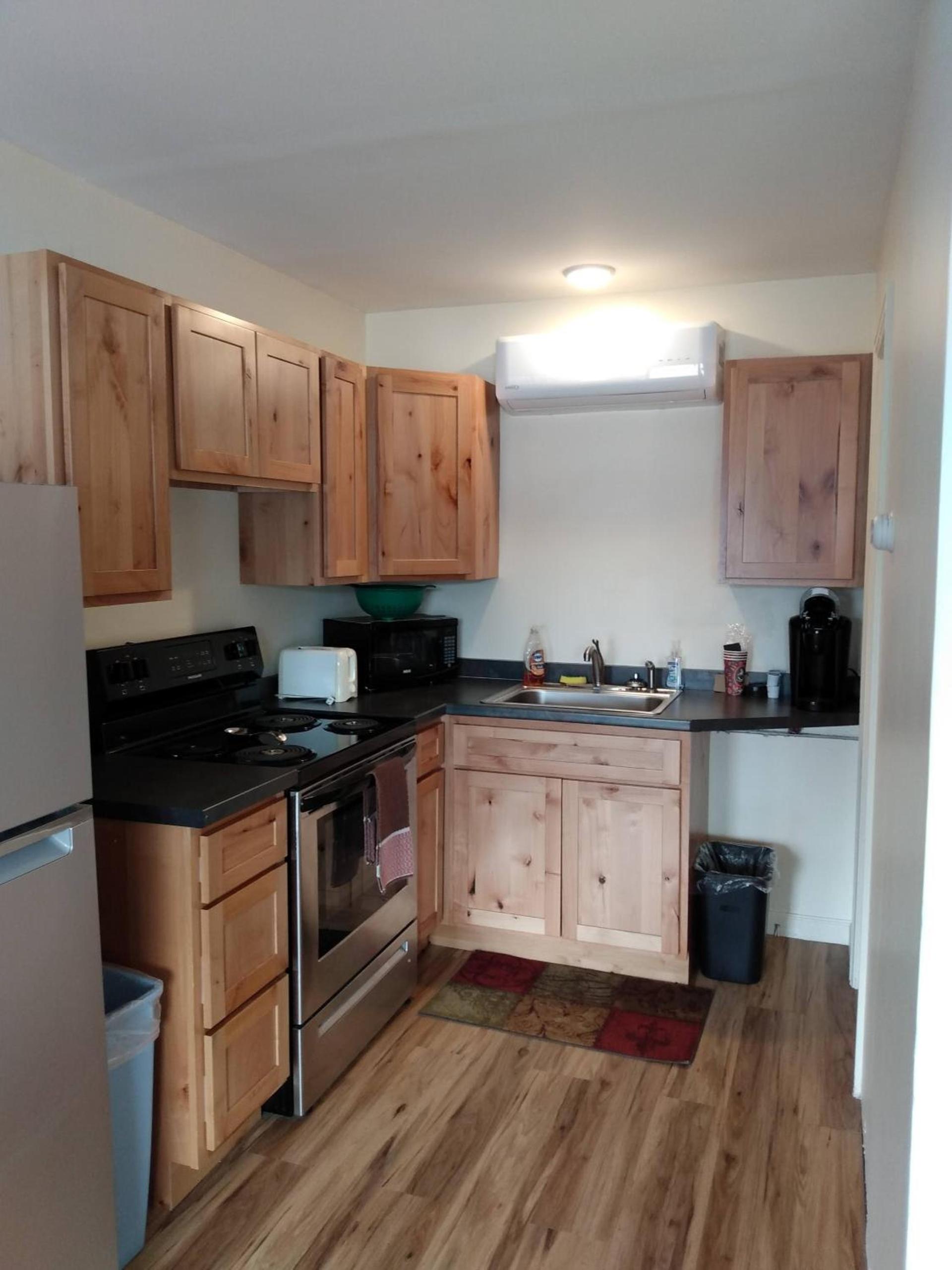 Sara Placid Inn & Suites photo 77