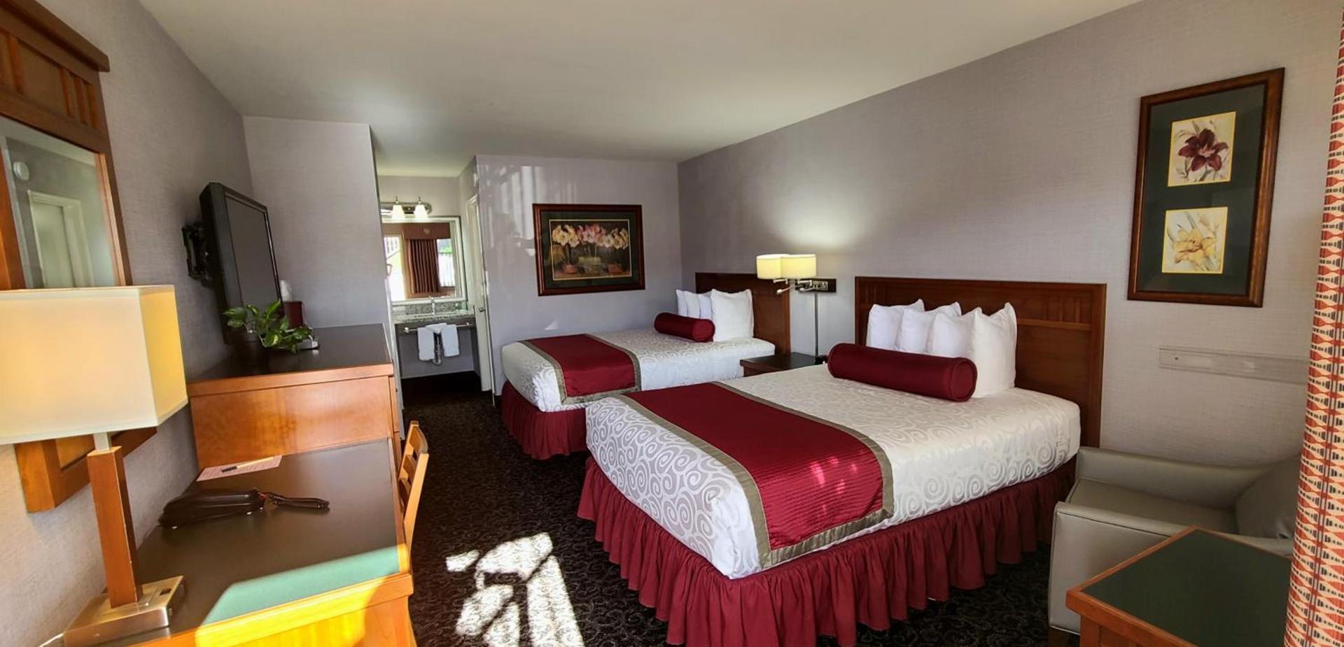 Dow Villa Motel photo 14